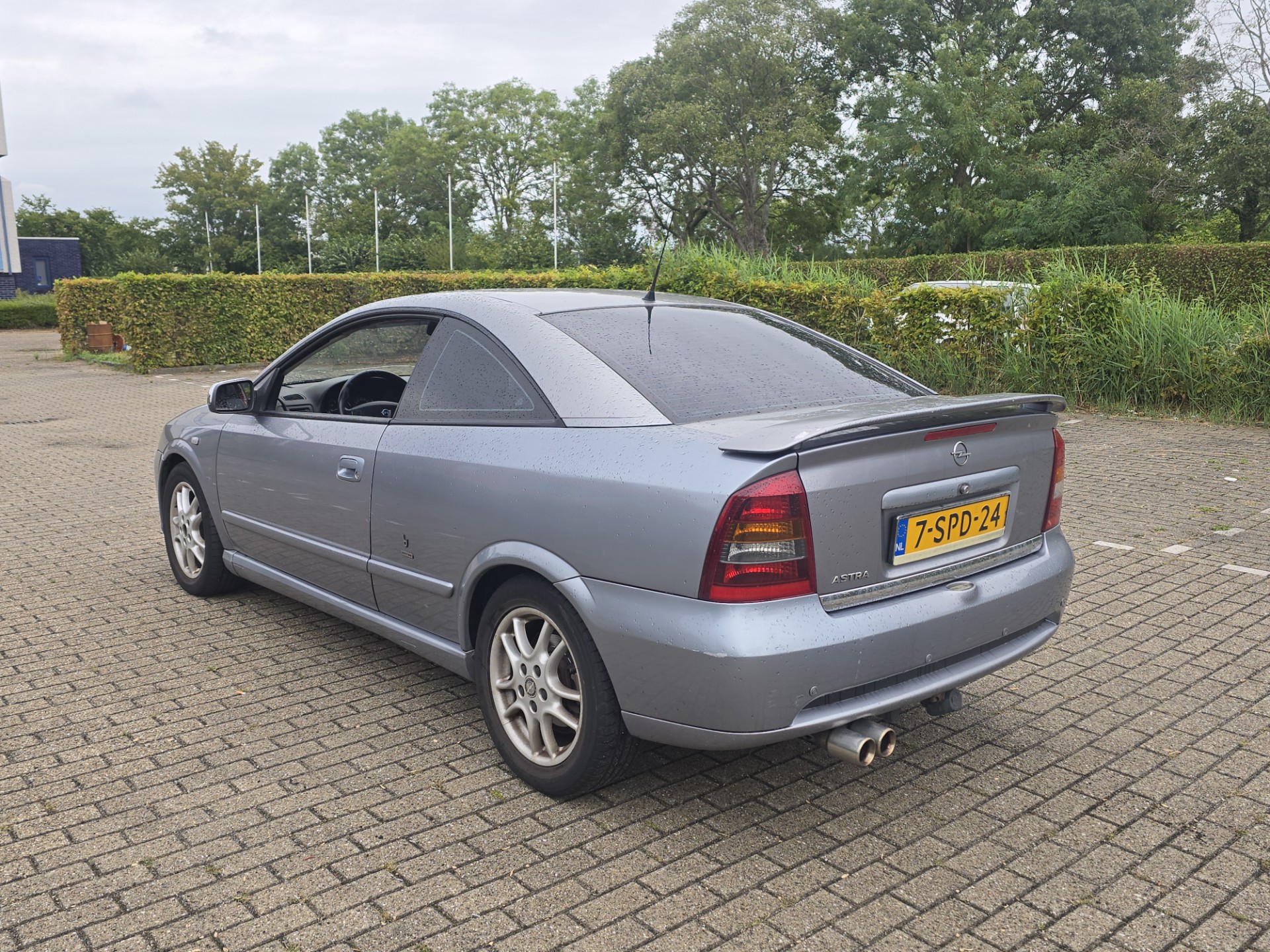 Foto van Opel Astra-g-coupe