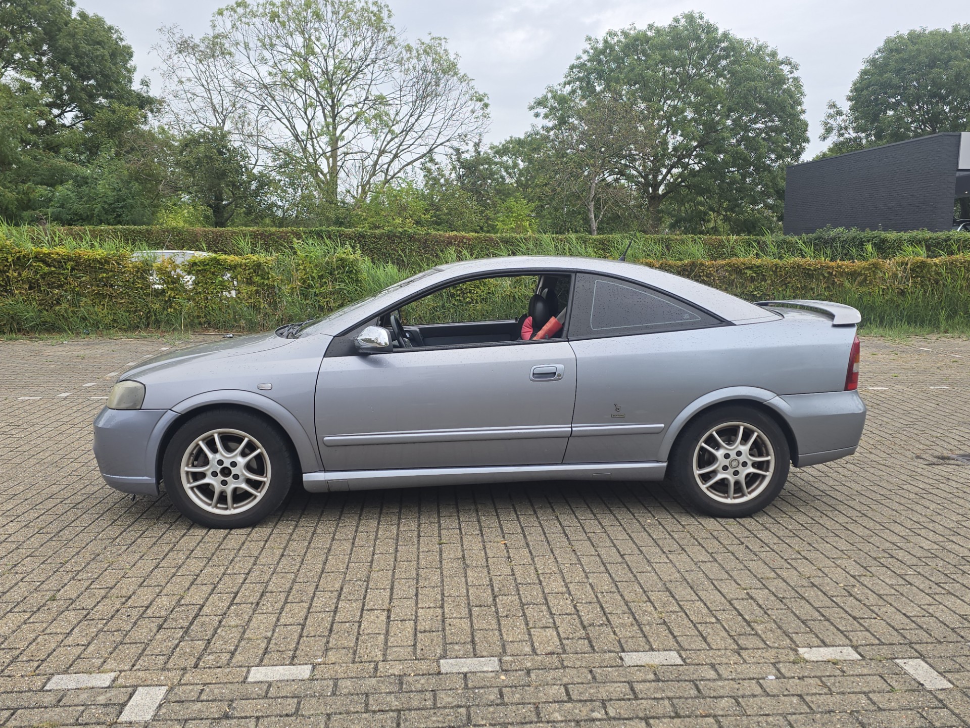 Foto van Opel Astra-g-coupe