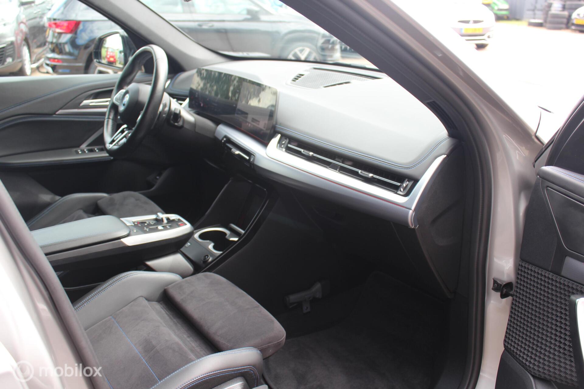 Foto van BMW X1 Xdrive25e
