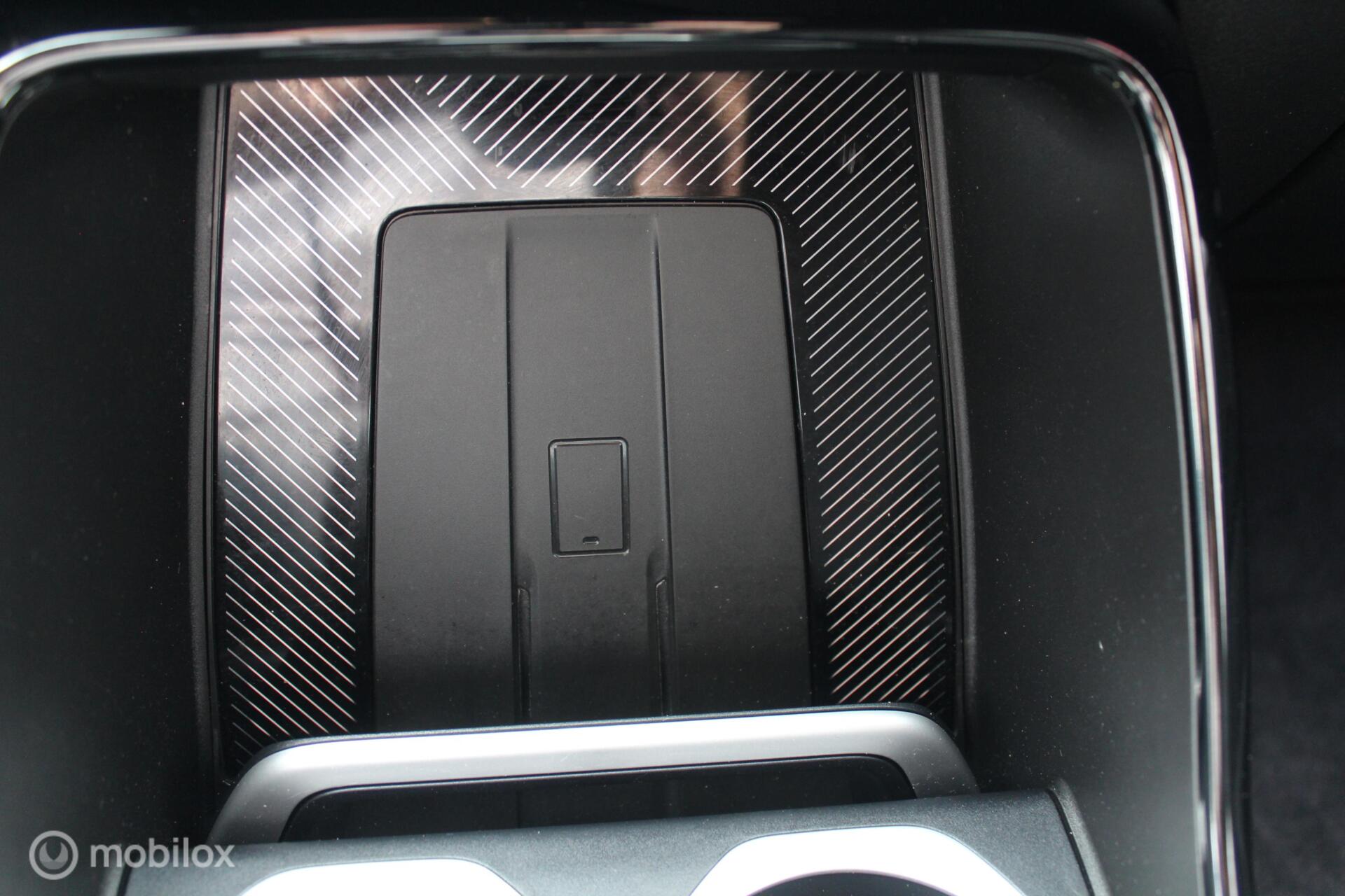 Foto van BMW X1 Xdrive25e