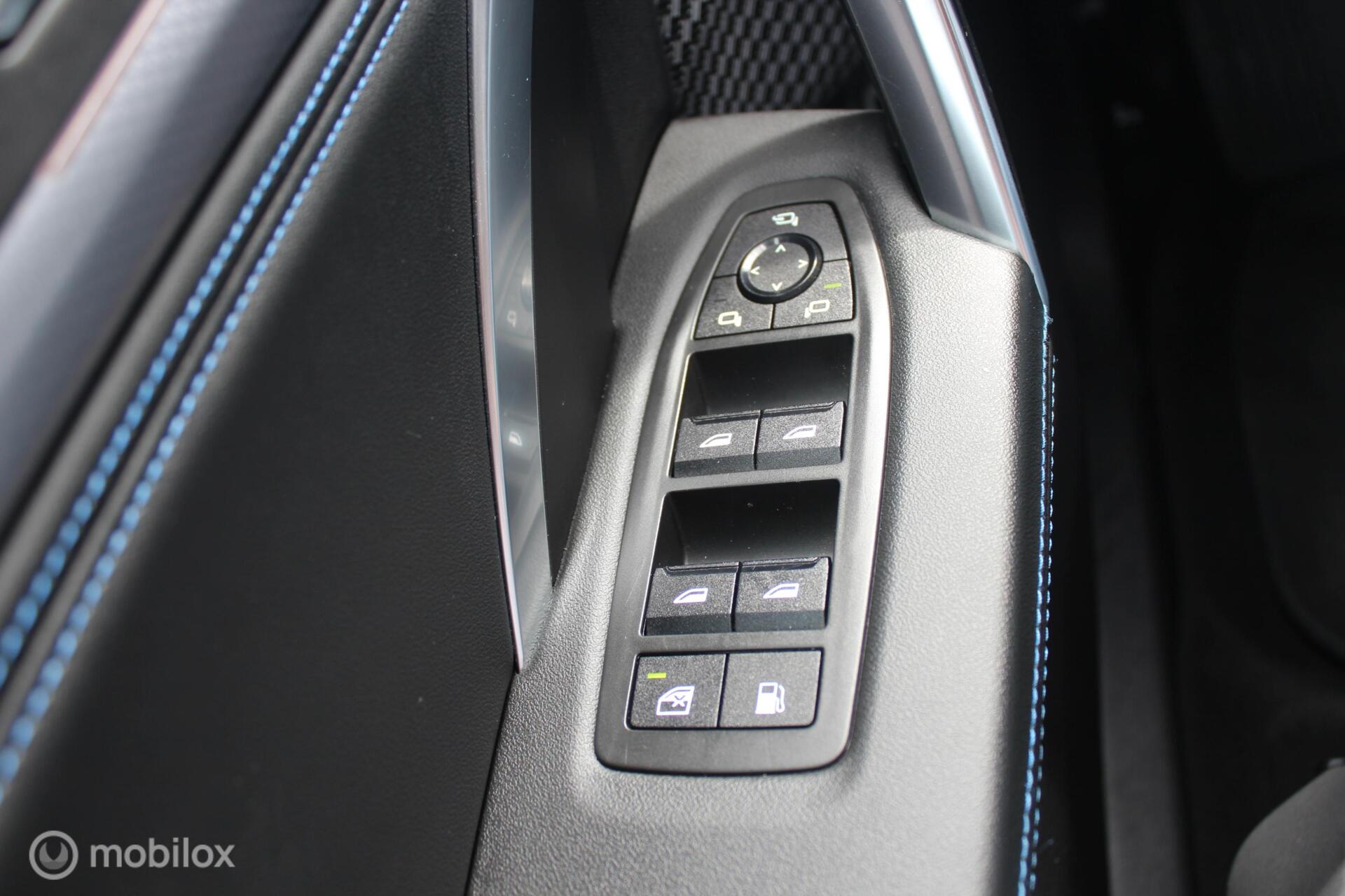 Foto van BMW X1 Xdrive25e