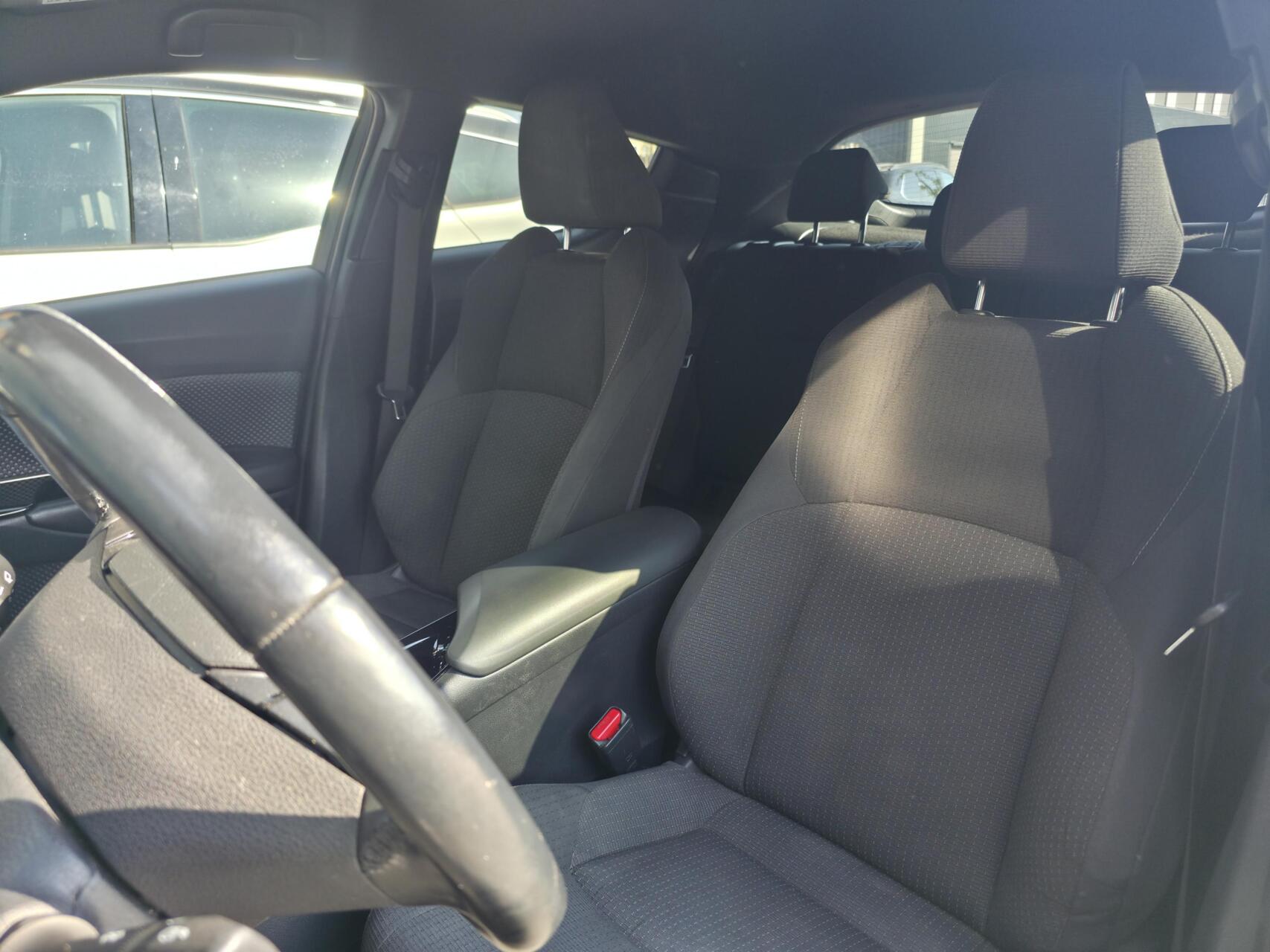 Foto van Toyota Toyota C-hr