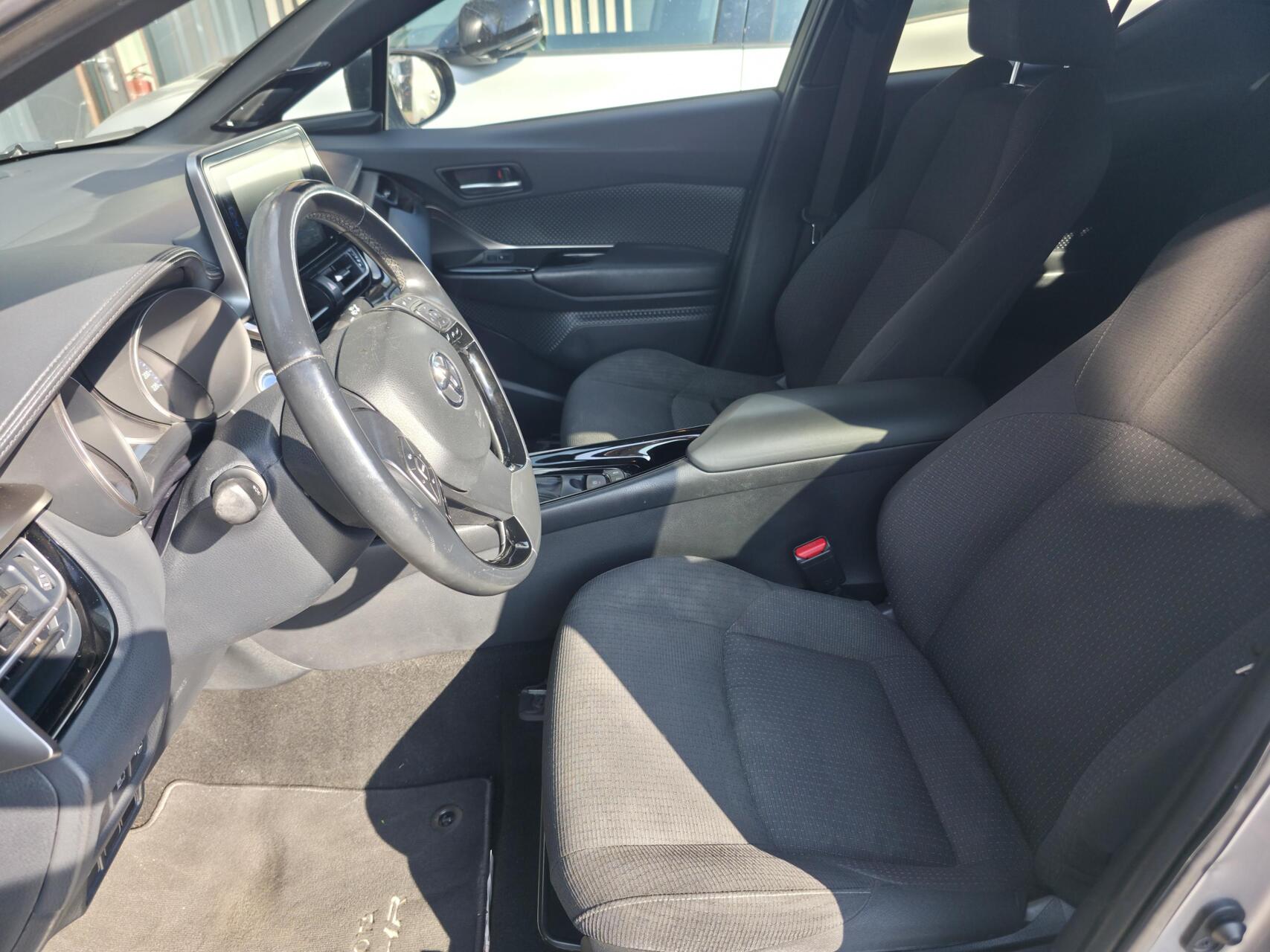 Foto van Toyota Toyota C-hr