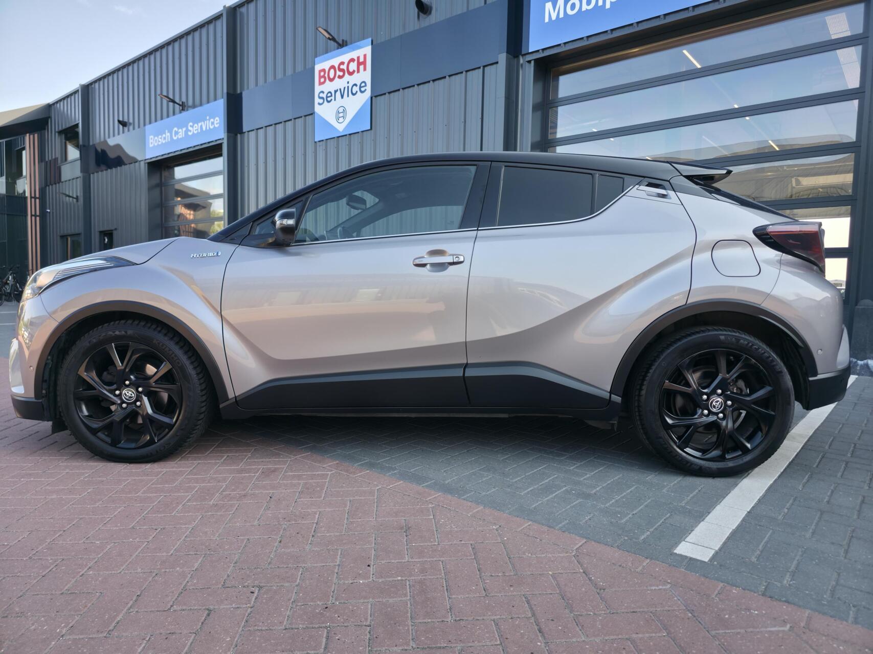 Foto van Toyota Toyota C-hr