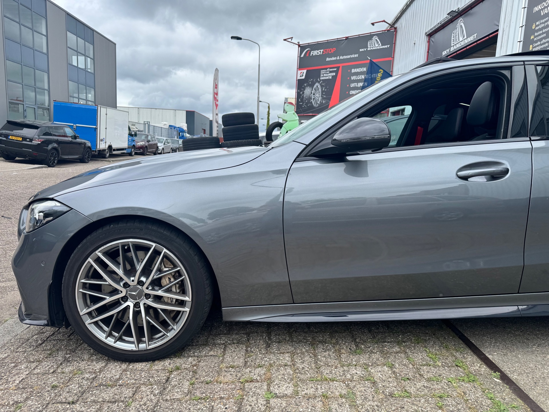 Foto van Mercedes-Benz AMG C 43 4matic+