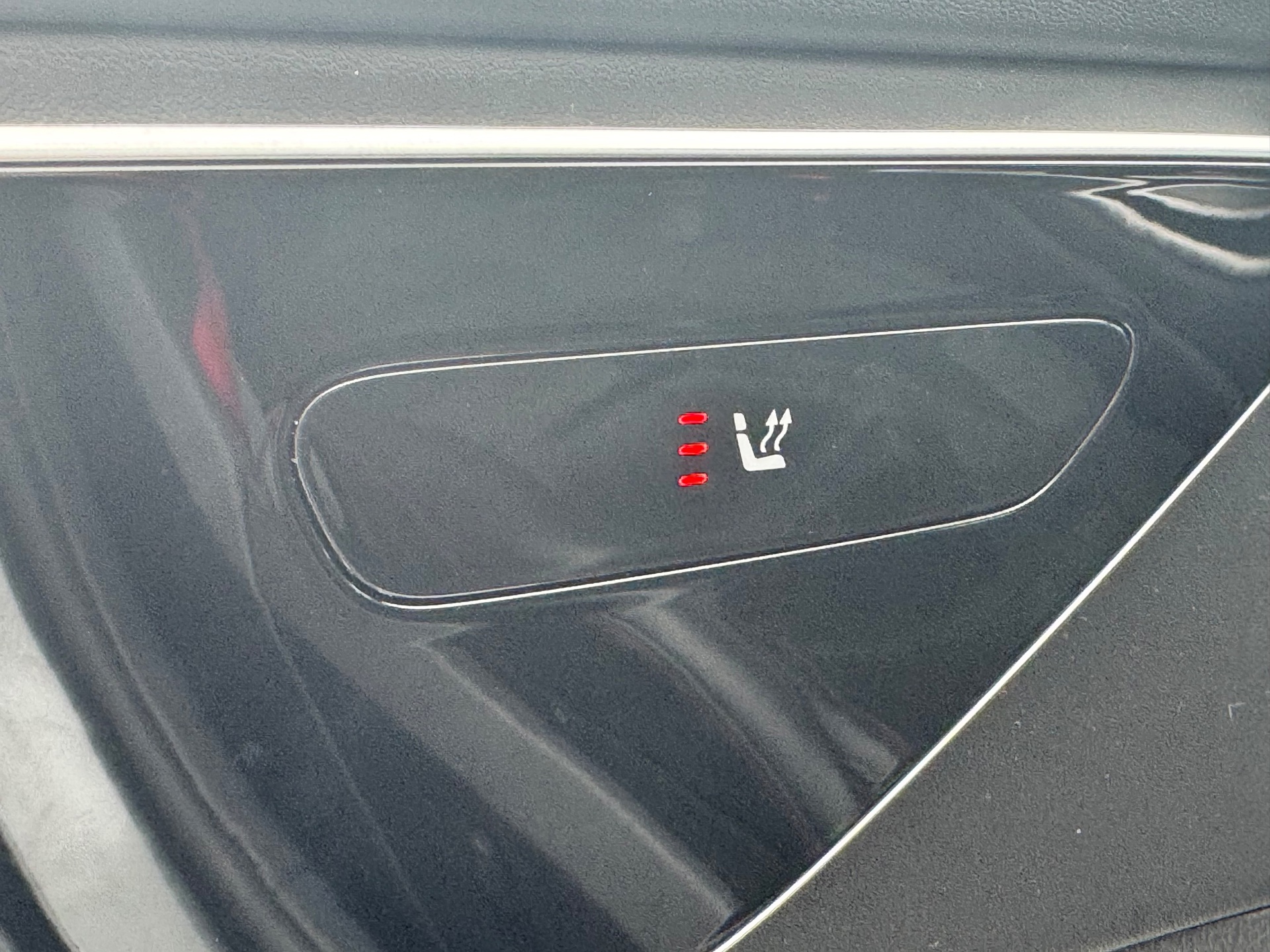 Foto van Mercedes-Benz AMG C 43 4matic+
