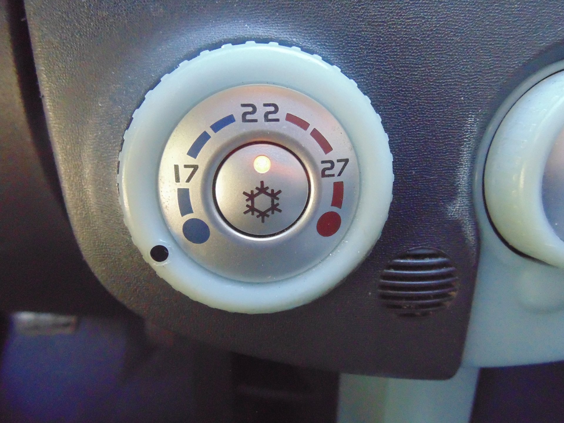 Foto van Mitsubishi Mitsubishi Colt