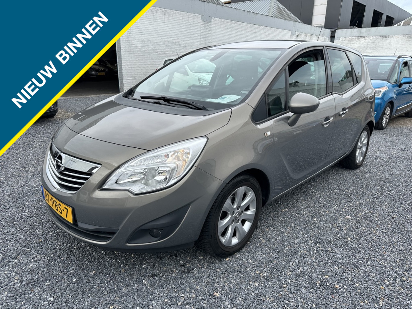 Opel Meriva 1.4 Turbo Cosmo 2011 - voorkant