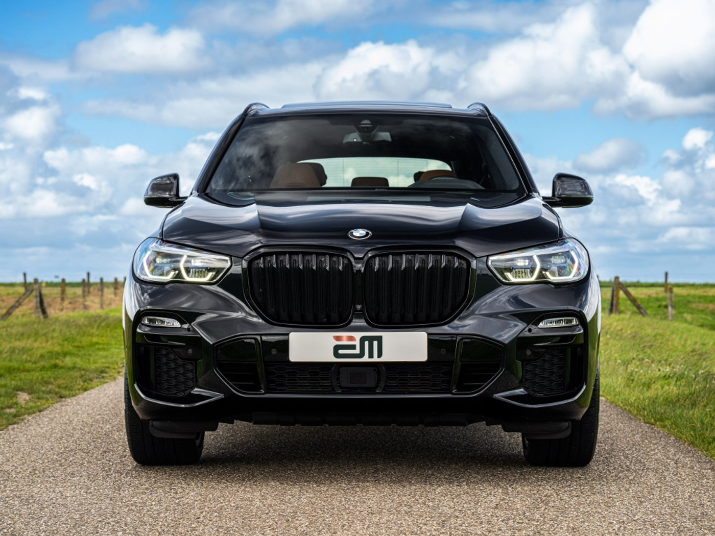 Foto van BMW X5 Xdrive45e