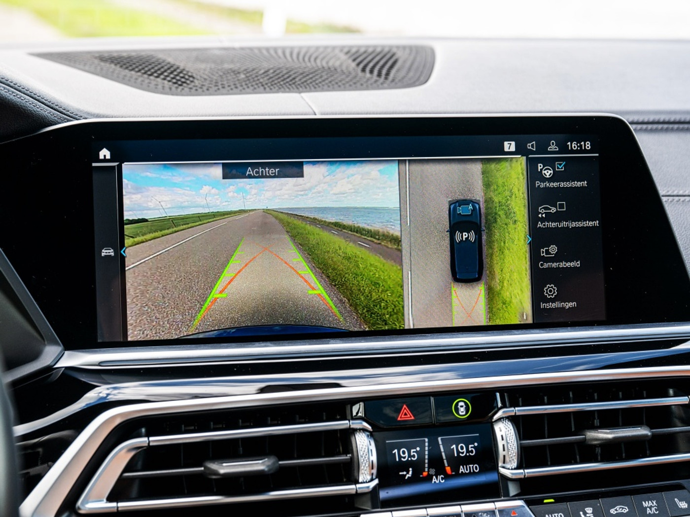 Foto van BMW X5 Xdrive45e