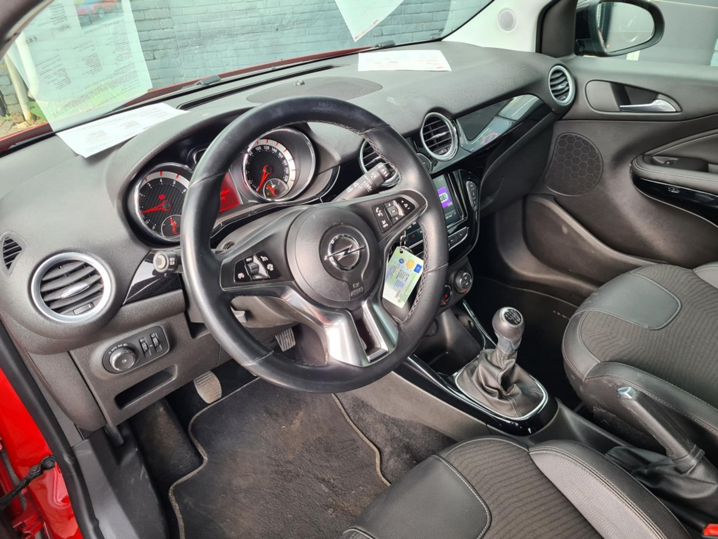 Foto van Opel Adam