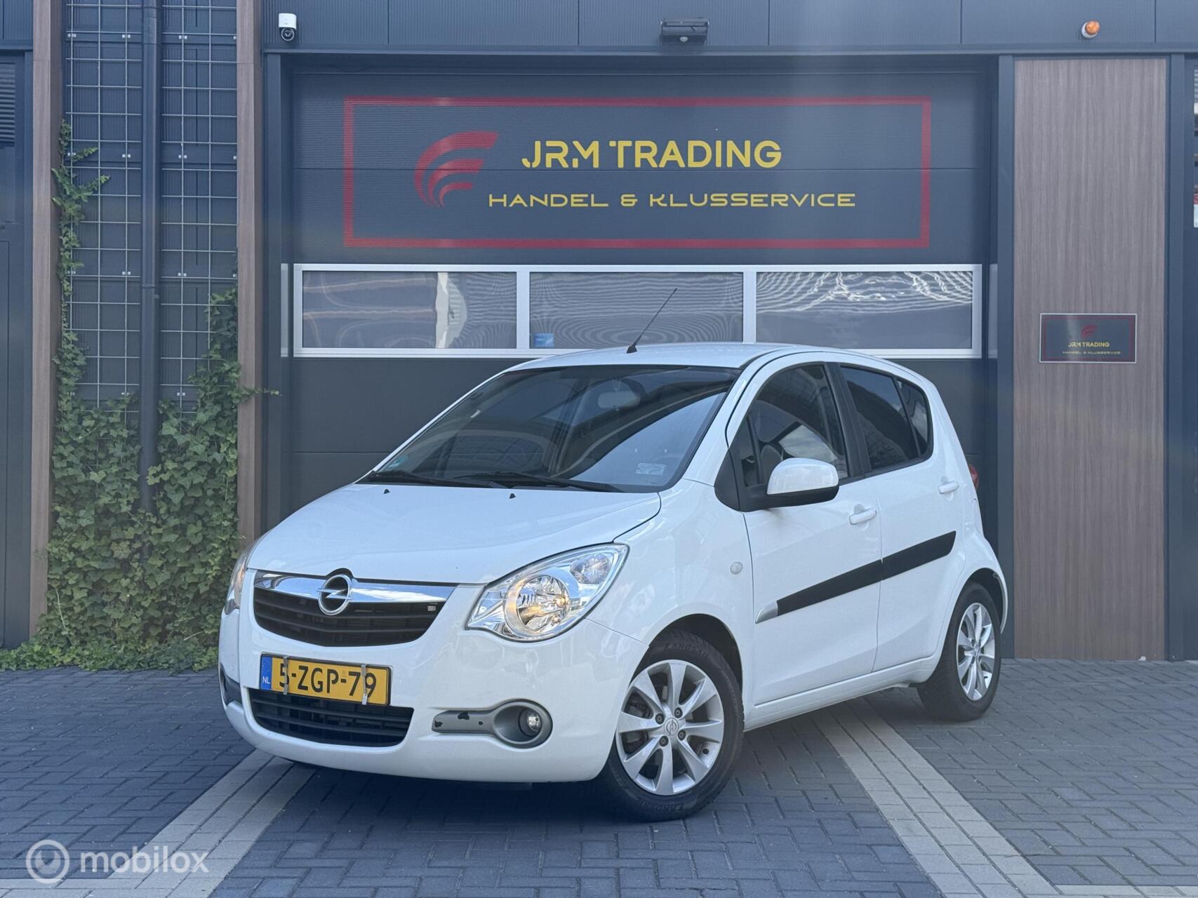 Opel Agila 1.0 Blitz airco Nap APK NEW 2014 - voorkant