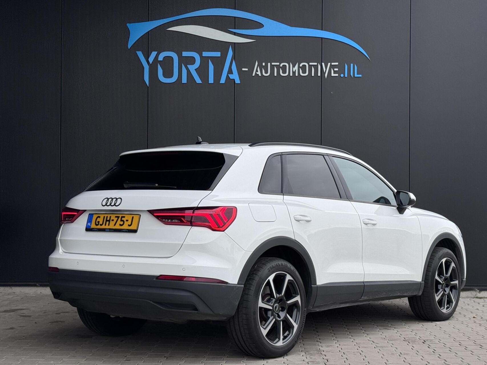 Foto van Audi Q3 E-tron