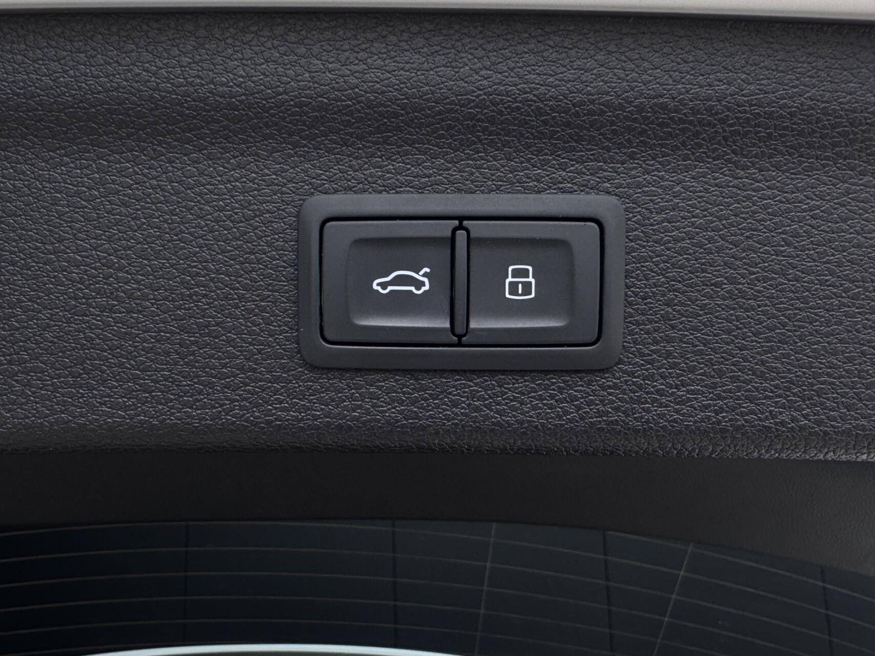 Foto van Audi Q3 E-tron