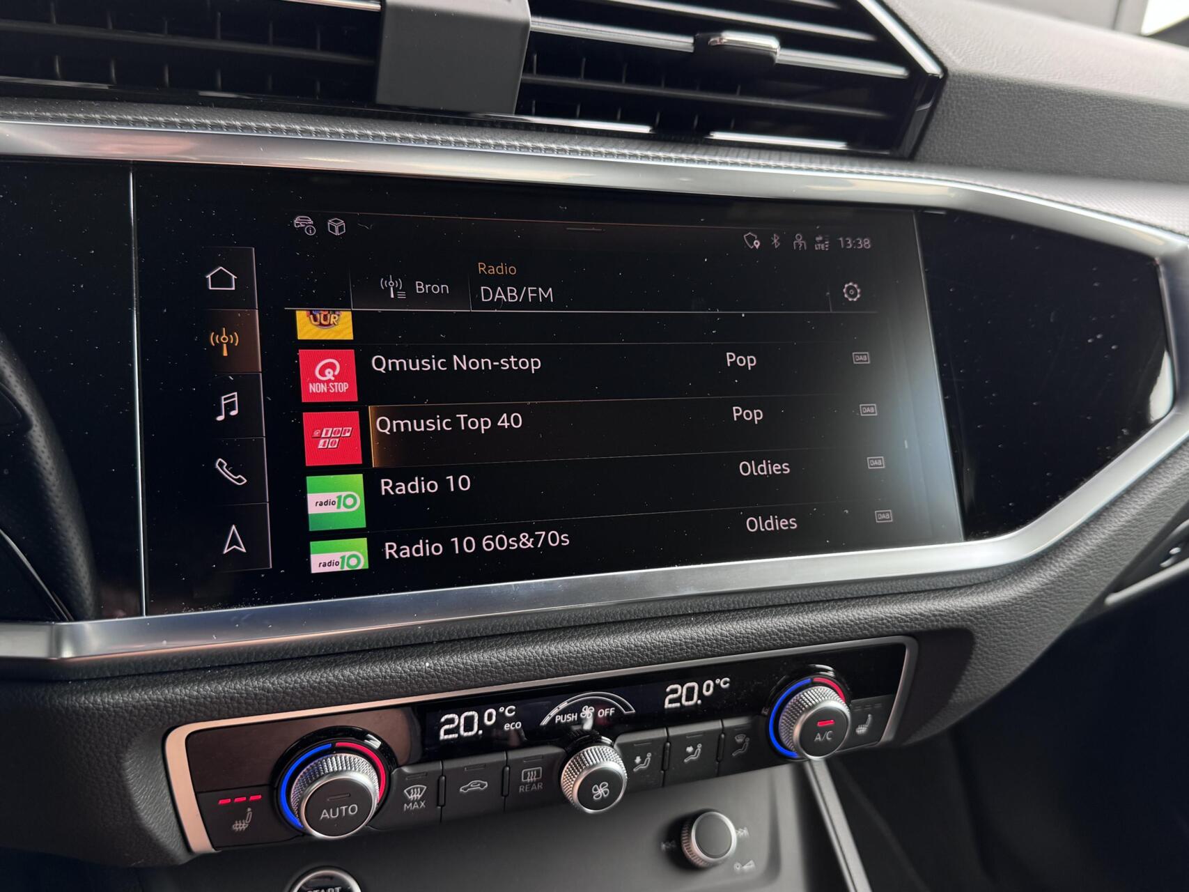Foto van Audi Q3 E-tron