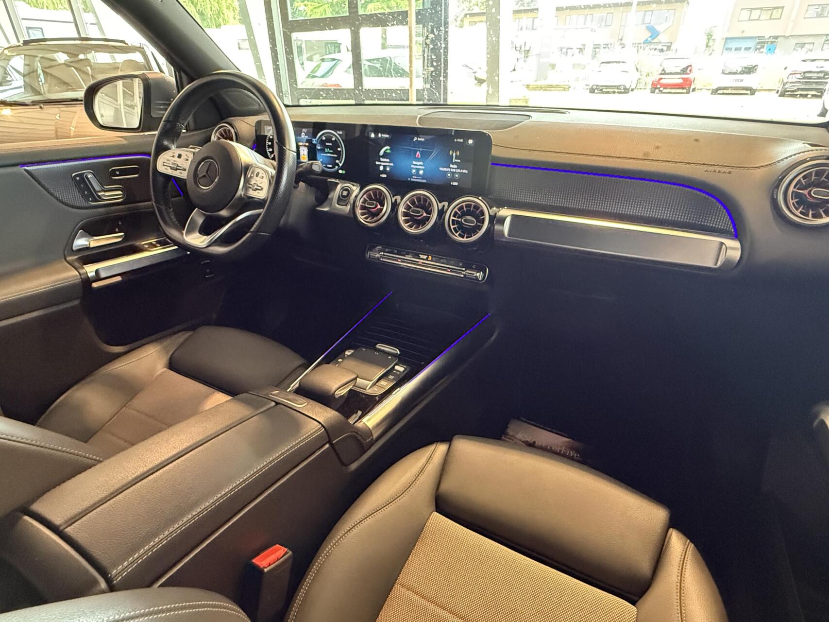 Foto van Mercedes-Benz Eqb 350 4Matic