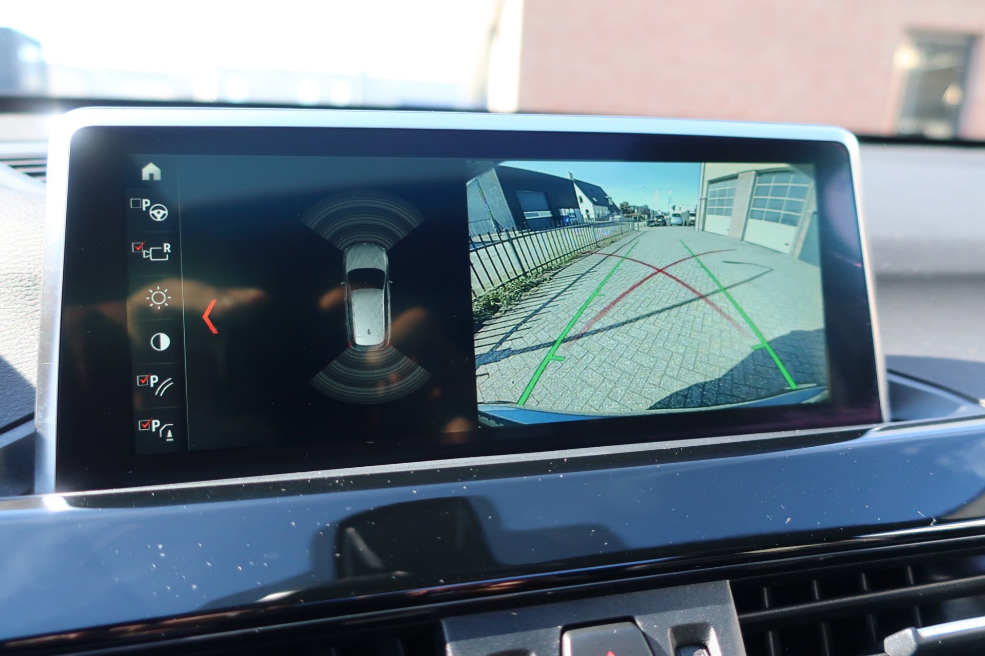 Foto van BMW X1 Sdrive20i