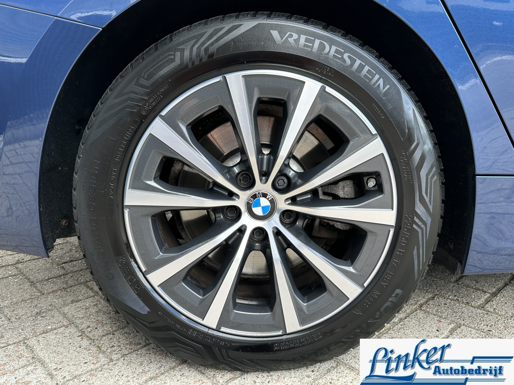 Foto van BMW 330e