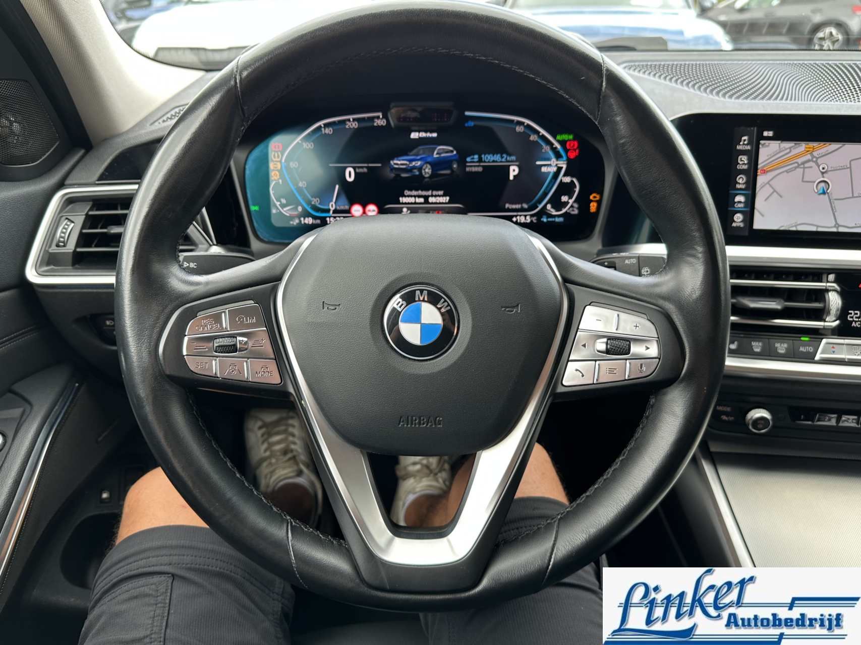 Foto van BMW 330e