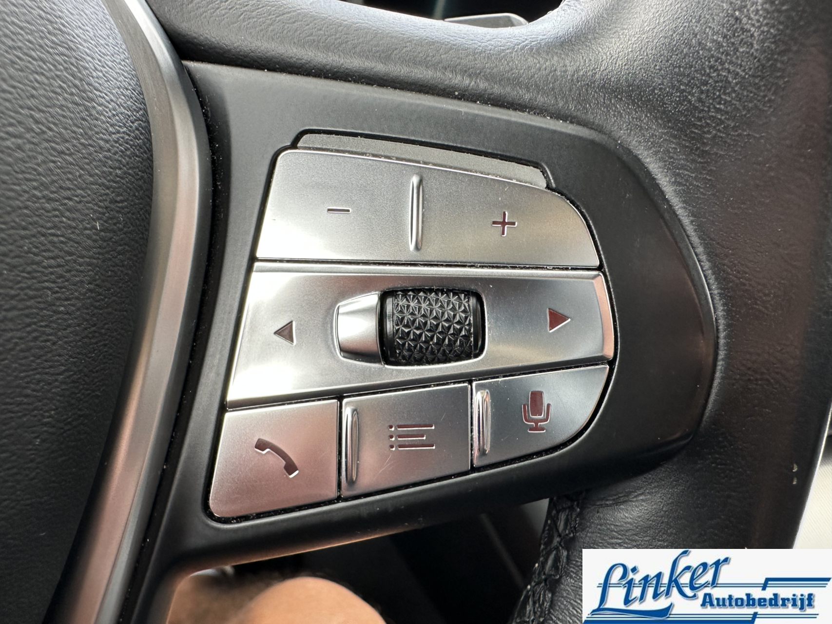 Foto van BMW 330e