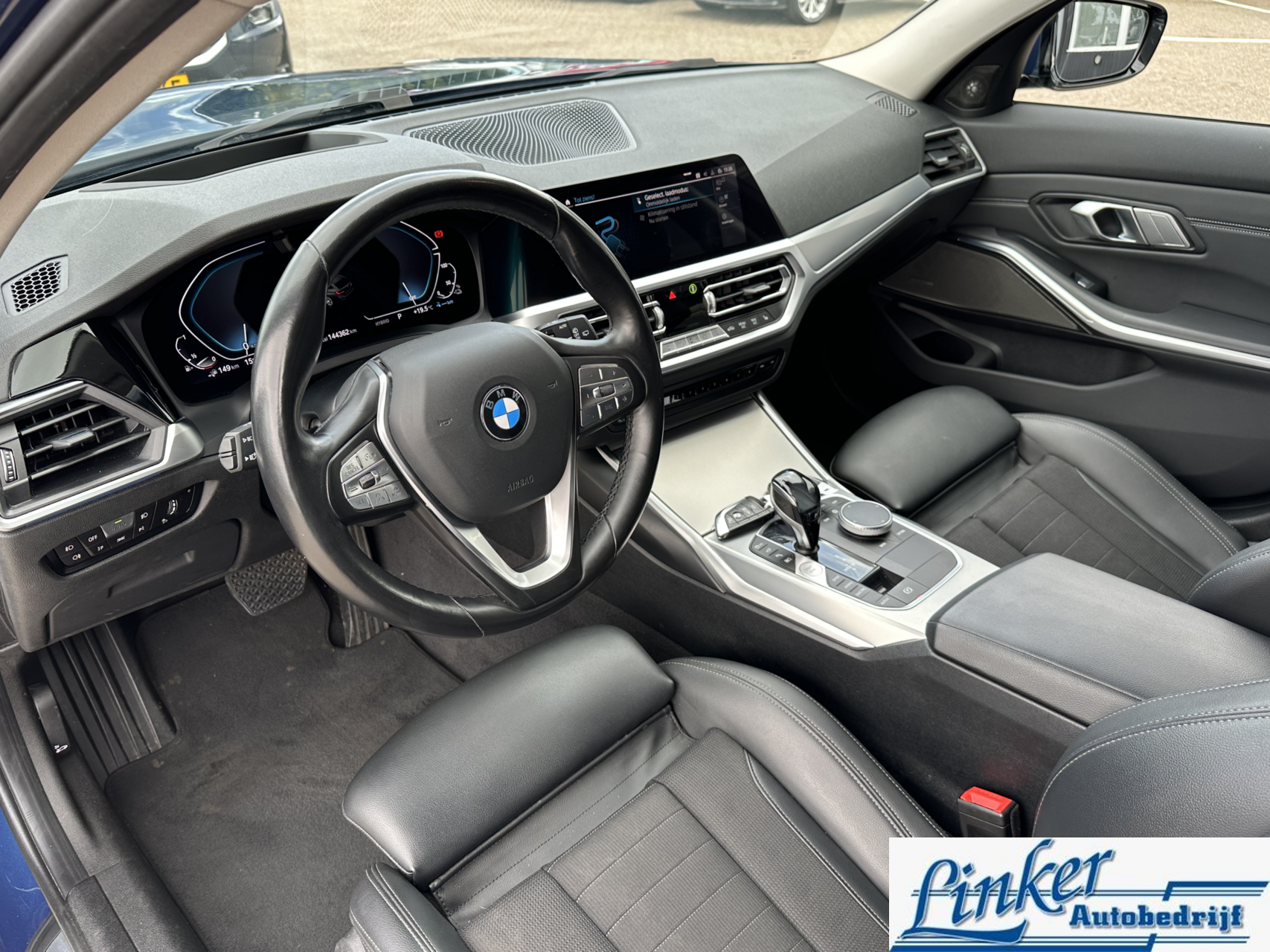 Foto van BMW 330e
