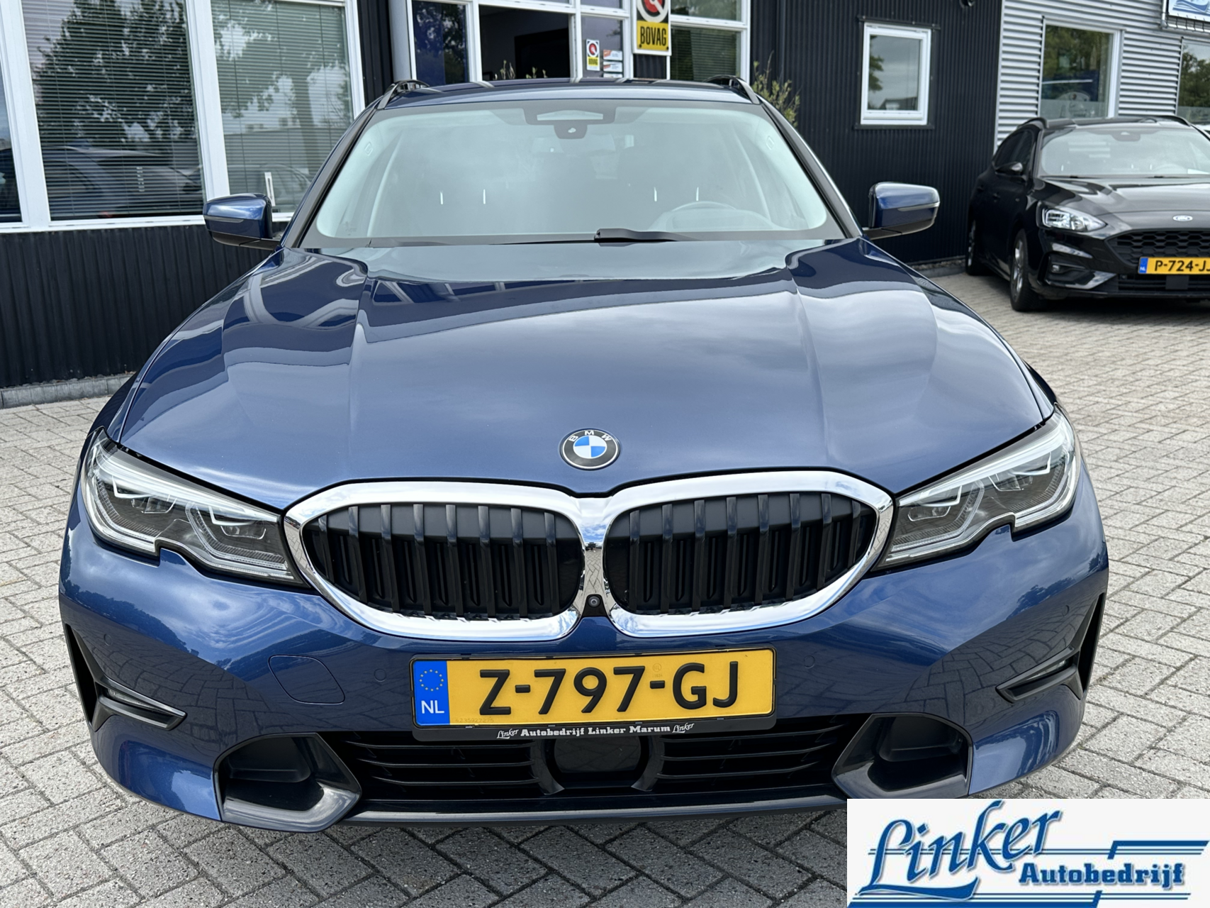 Foto van BMW 330e