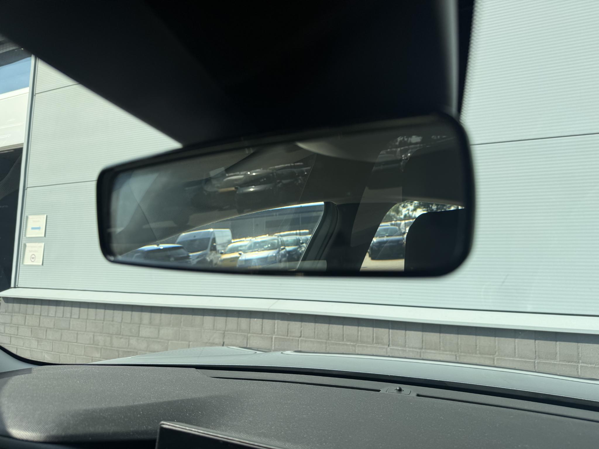 Foto van Citroen E-c4