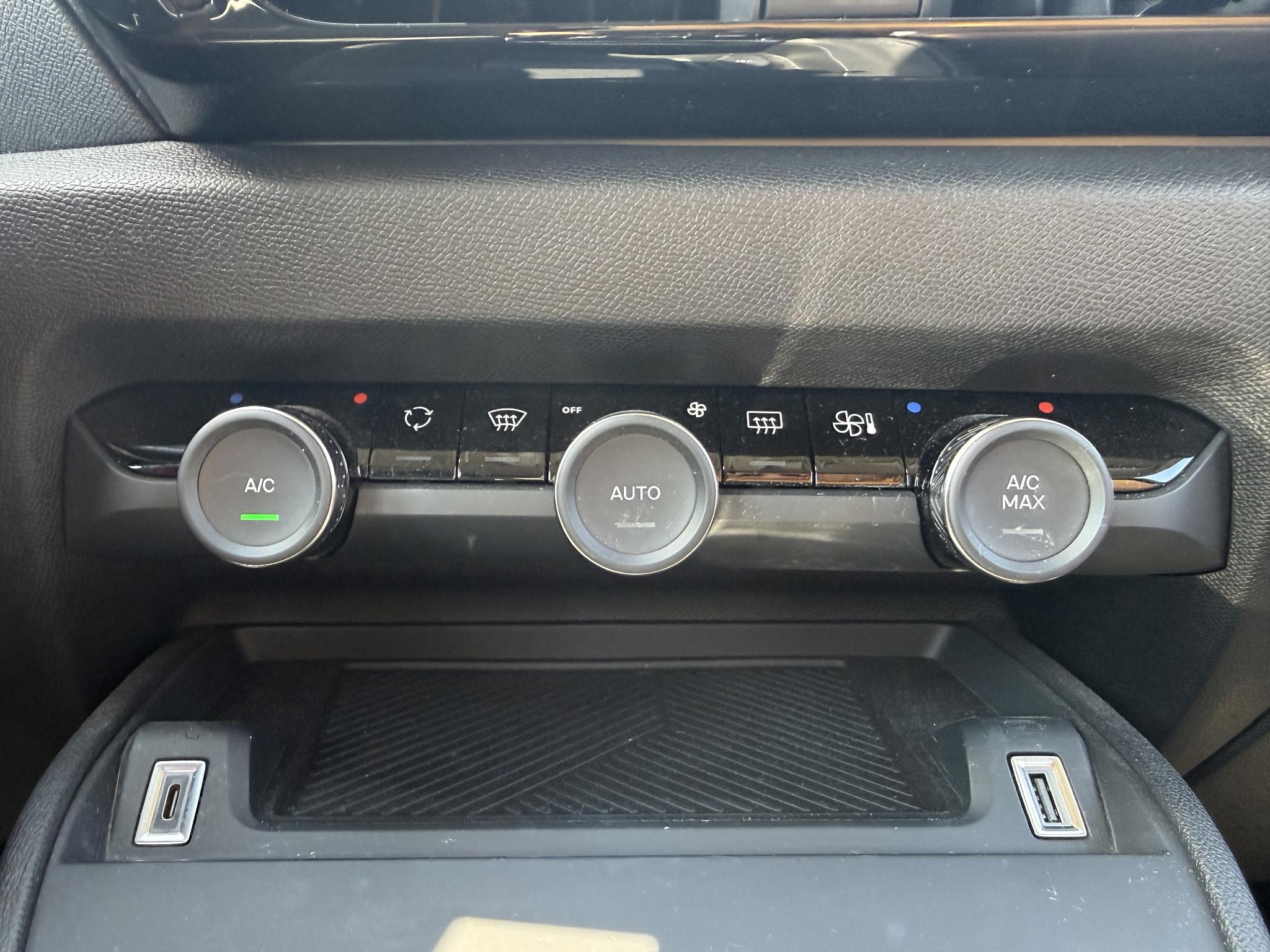 Foto van Citroen E-c4