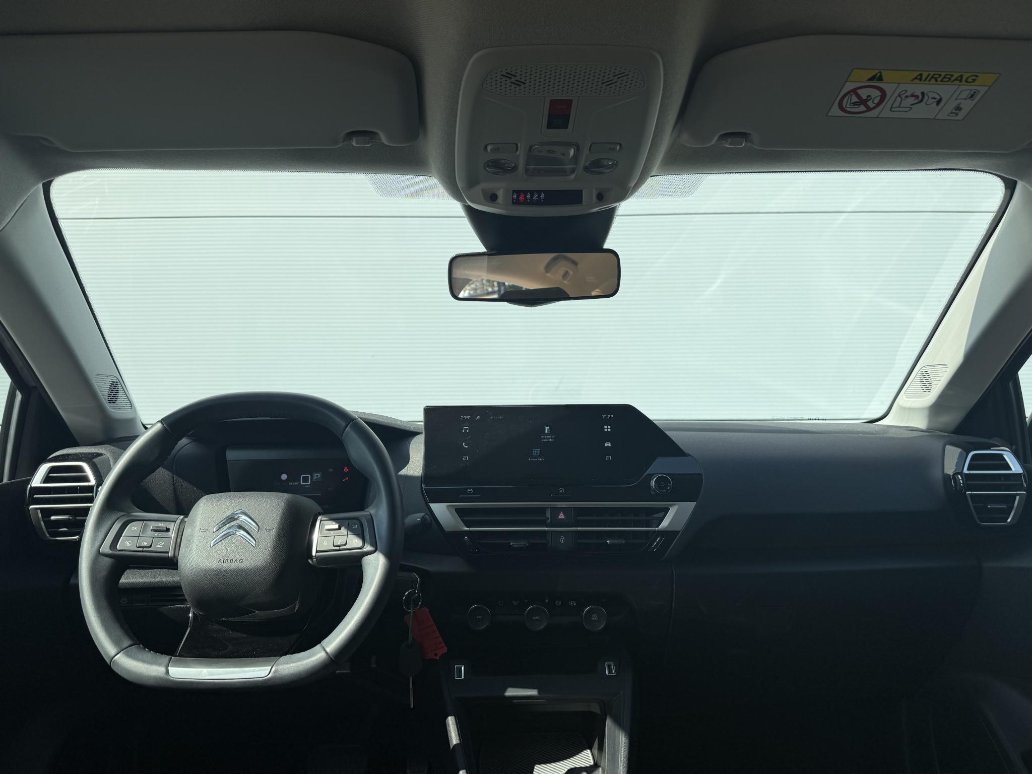 Foto van Citroen E-c4