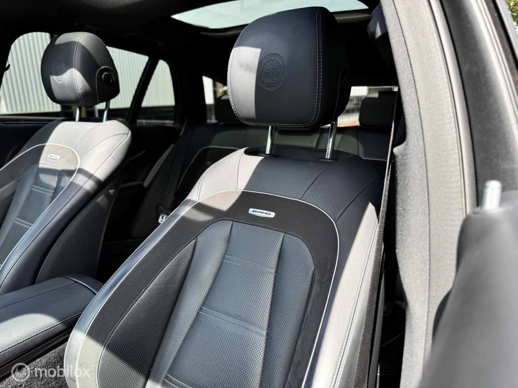 Foto van Mercedes-Benz E-klasse Estate