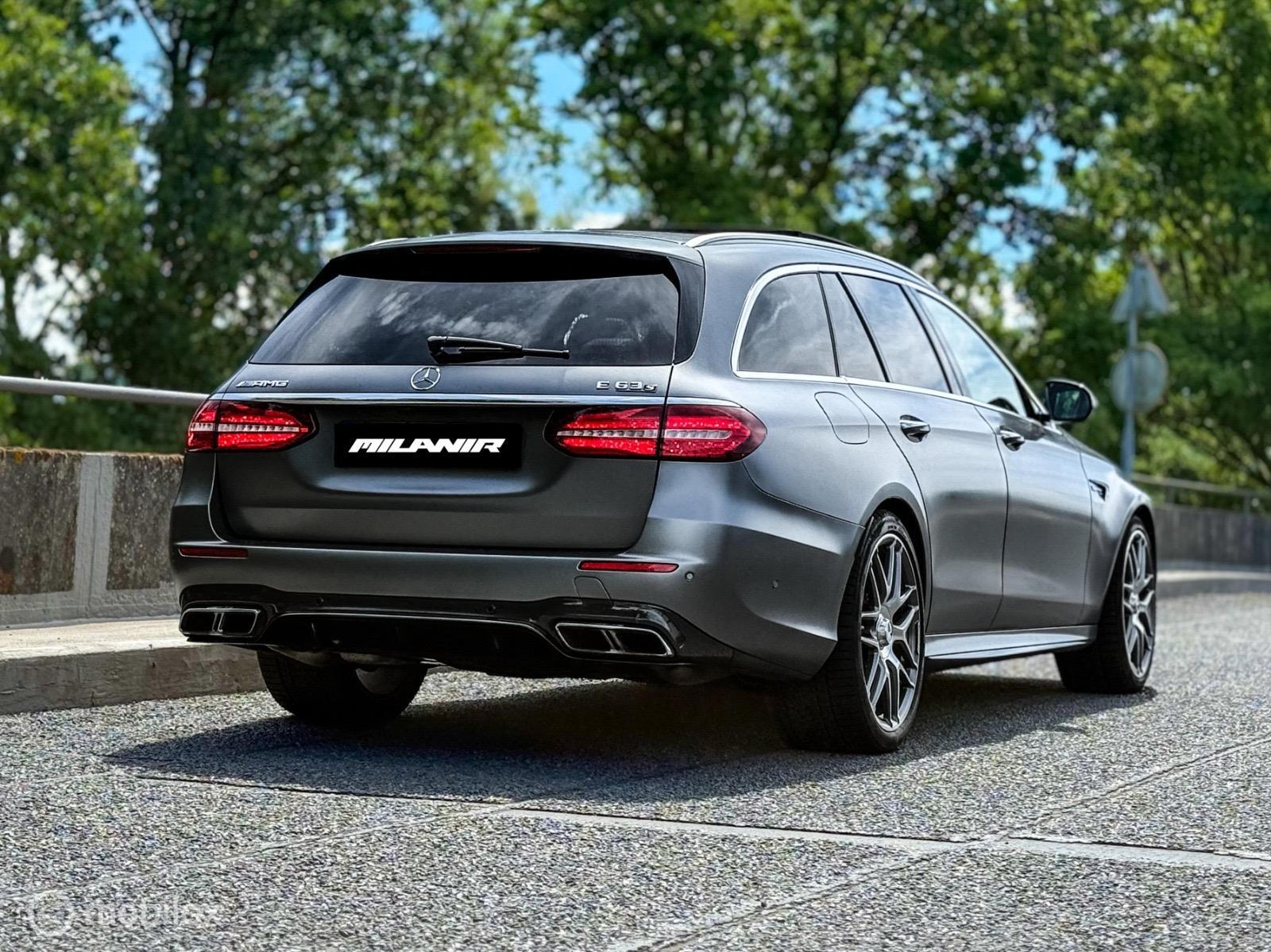 Foto van Mercedes-Benz E-klasse Estate