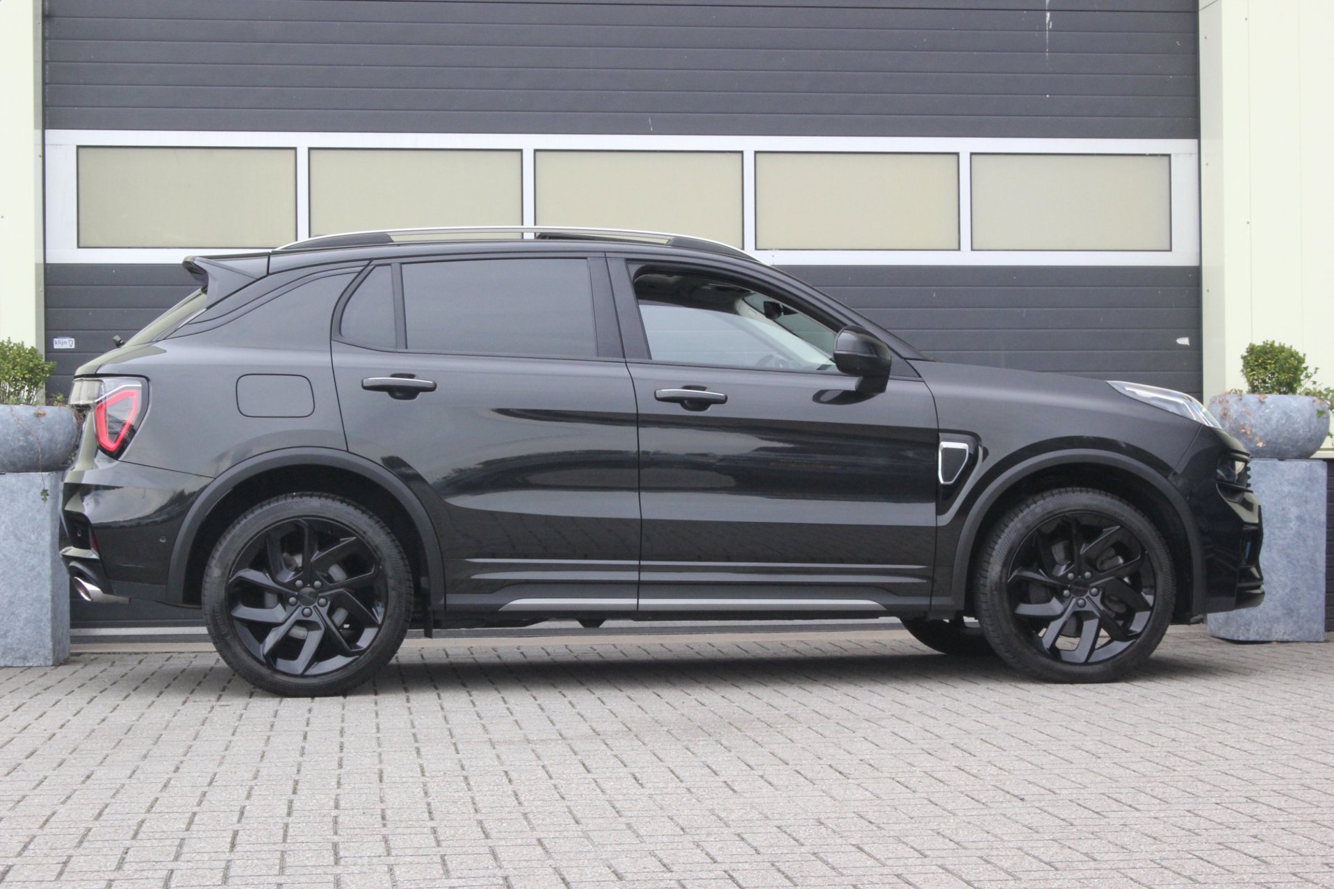 Foto van Lynk&co LYNK & Co 01