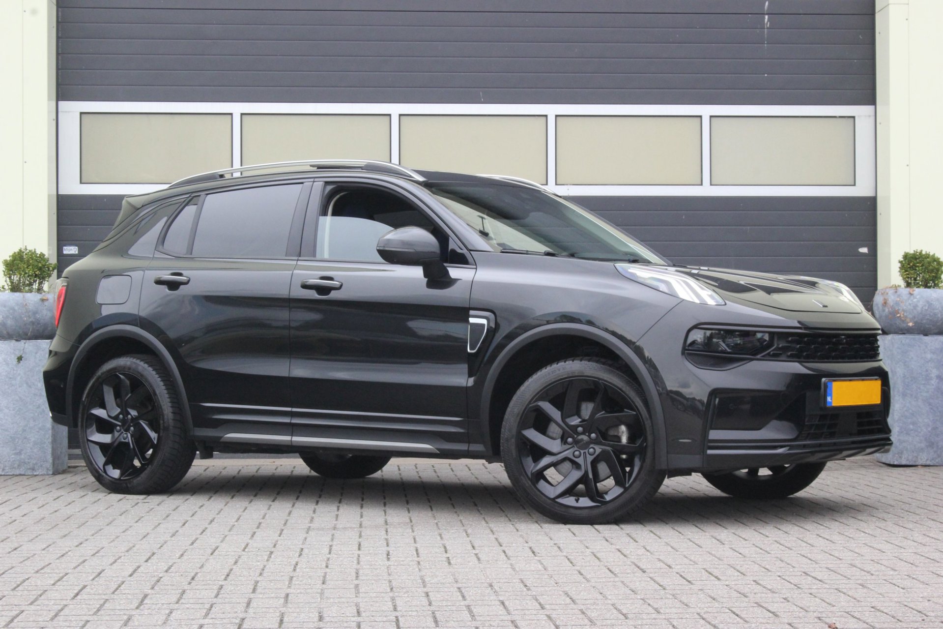 Foto van Lynk&co LYNK & Co 01