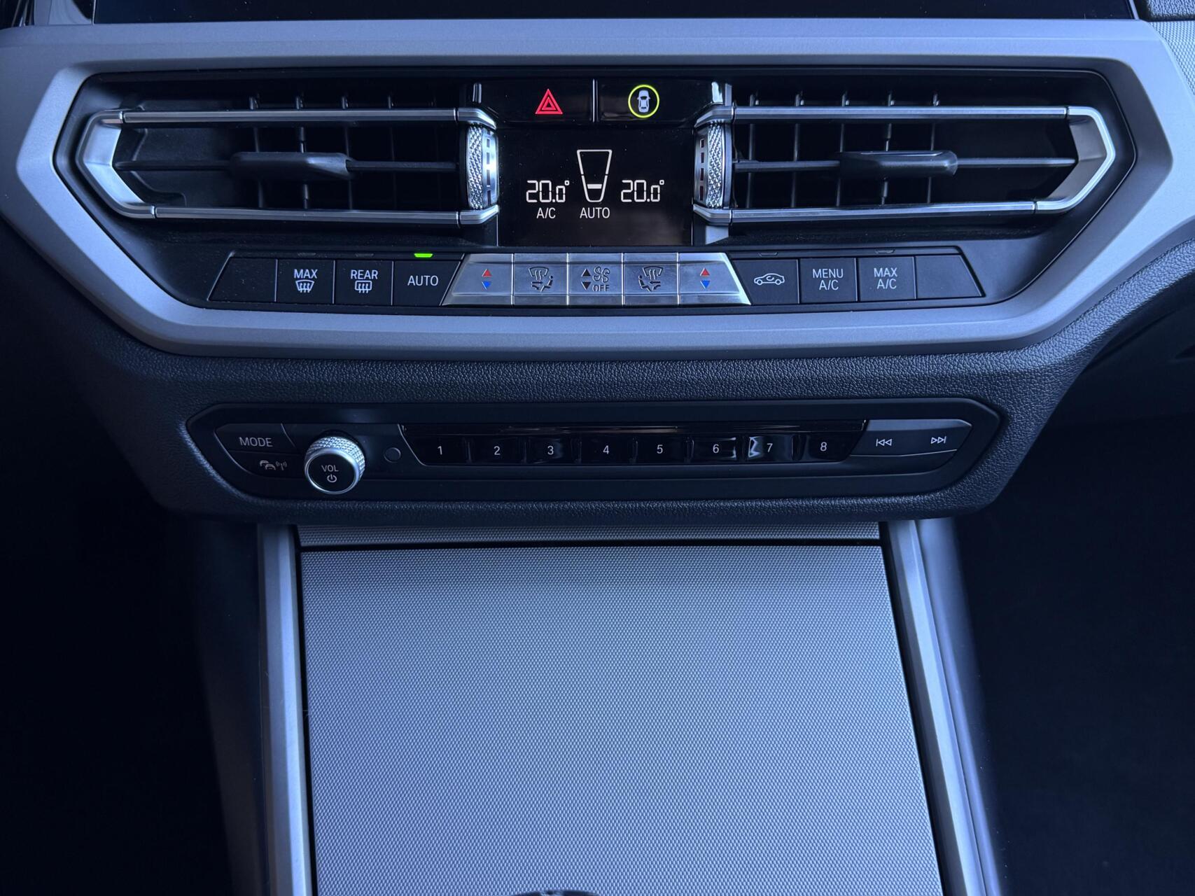 Foto van BMW 320i