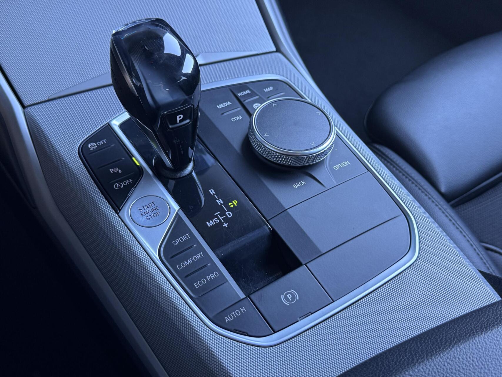 Foto van BMW 320i