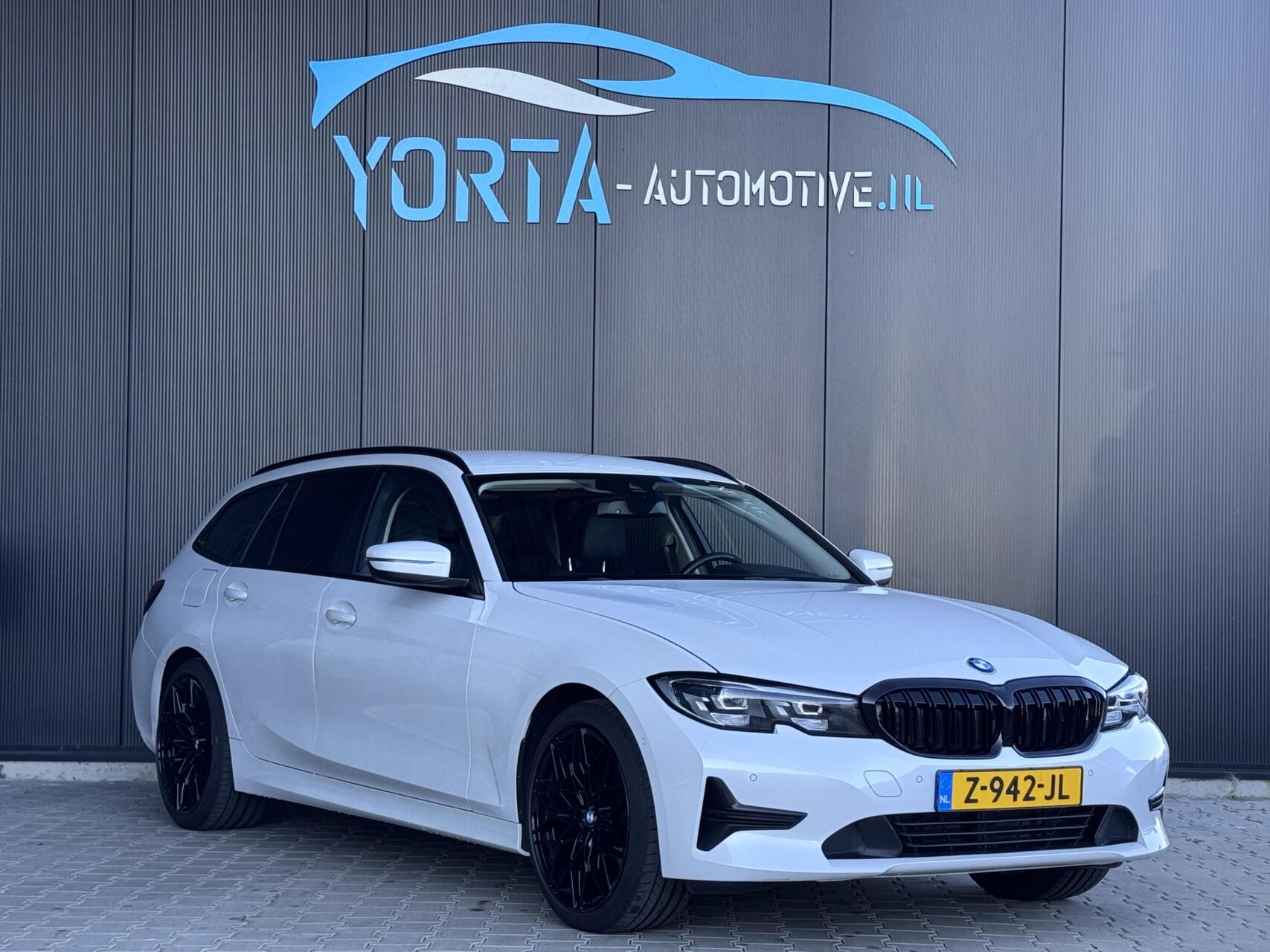Foto van BMW 320i