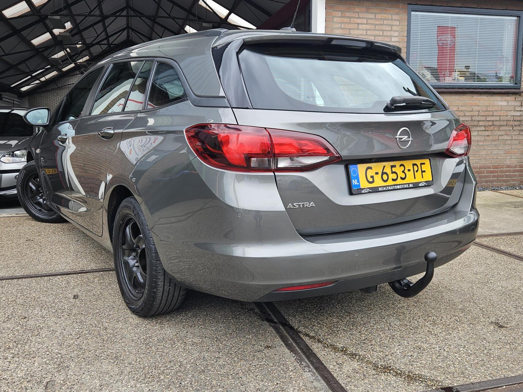 Foto van Opel Astra Sports Tourer