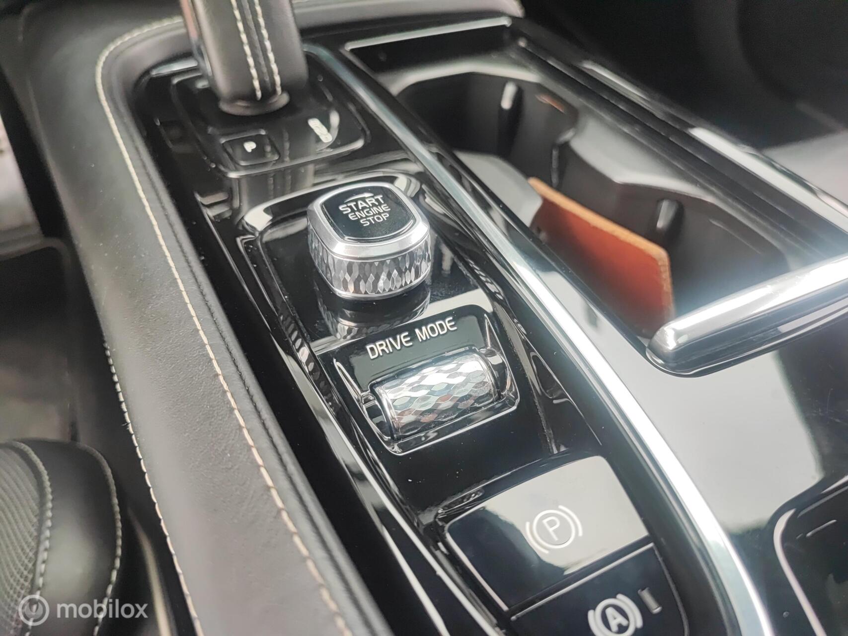 Foto van Volvo S60 T8 Twin Engine