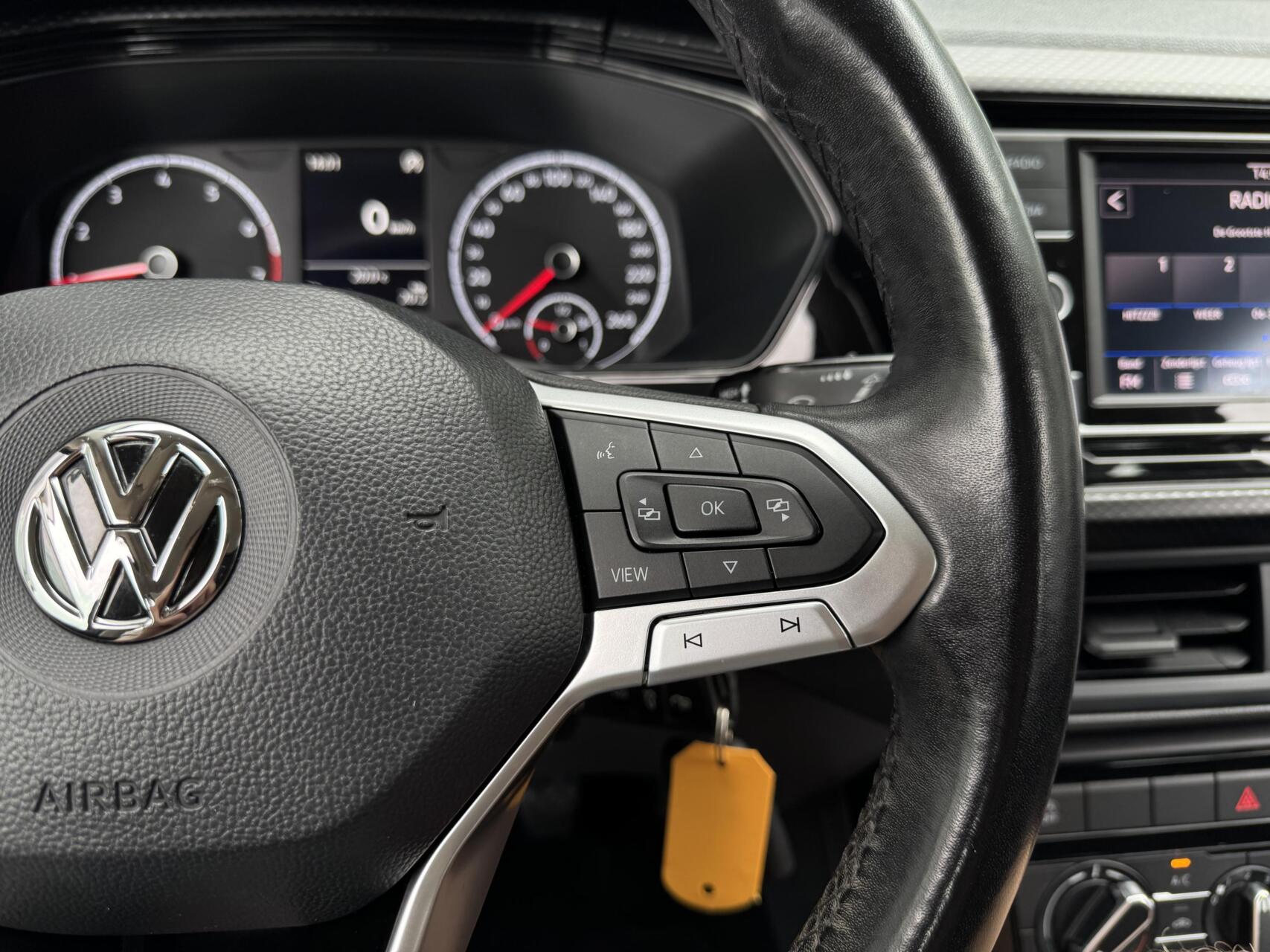 Foto van Volkswagen T-cross