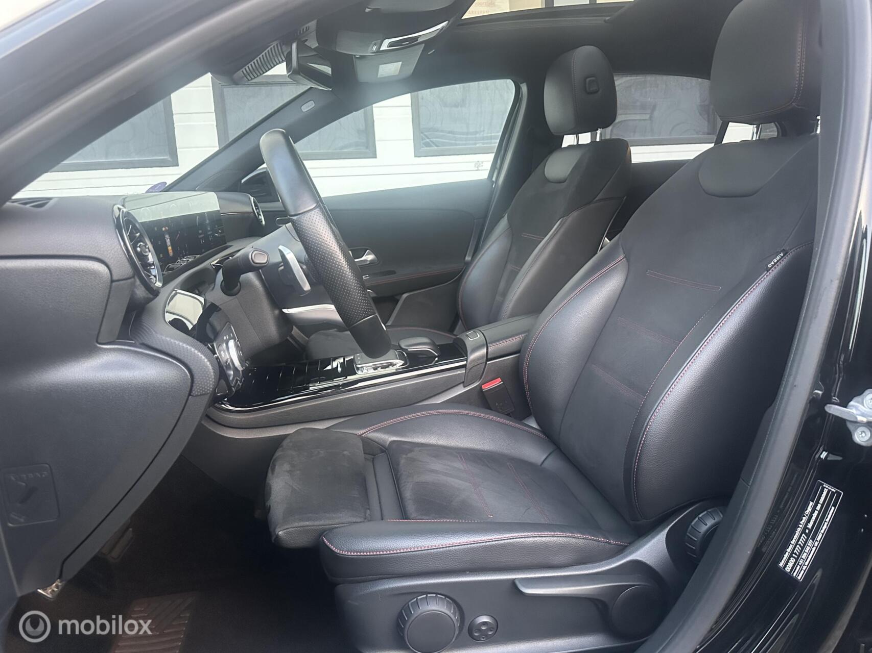 Foto van Mercedes-Benz A 180