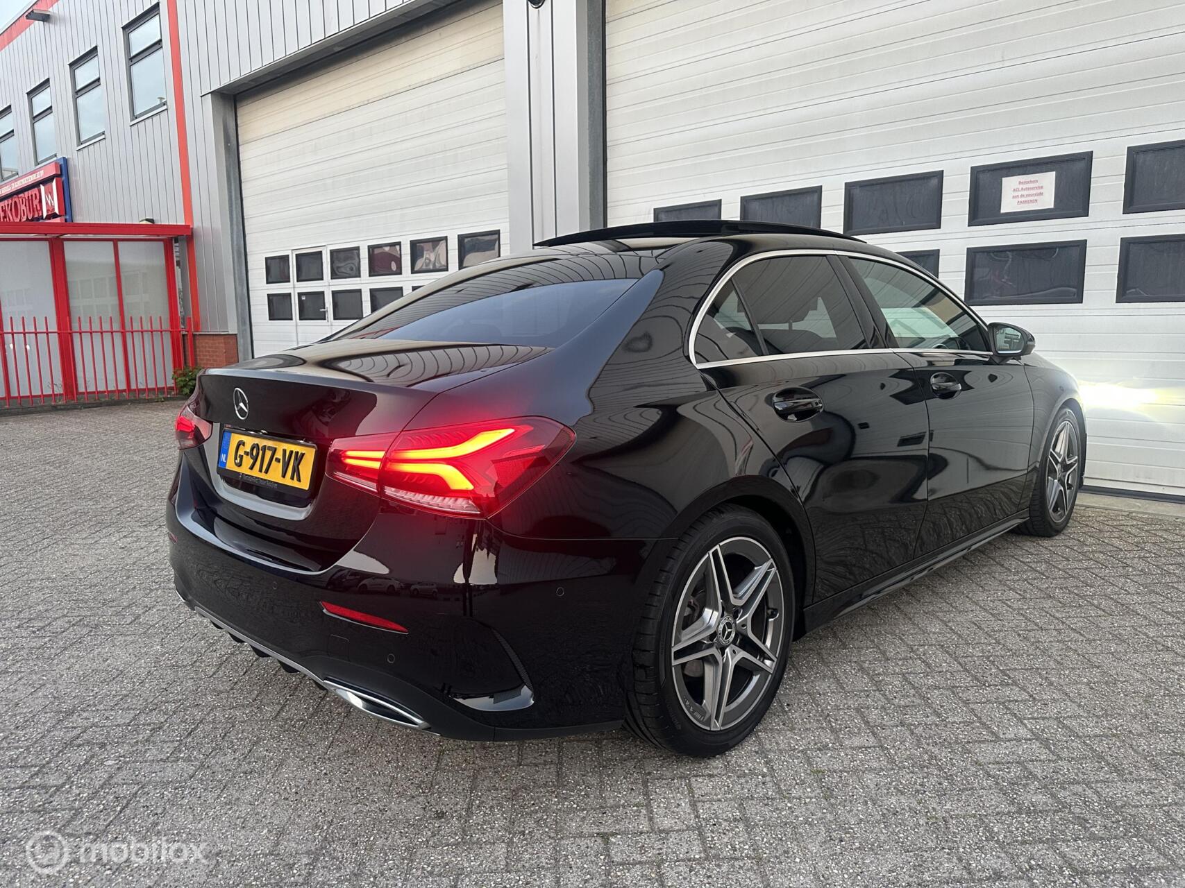 Foto van Mercedes-Benz A 180