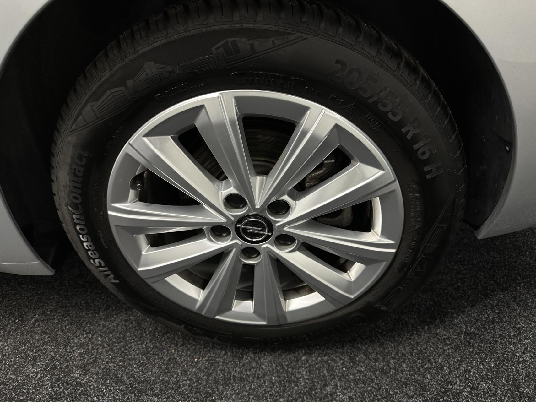Foto van Opel Astra