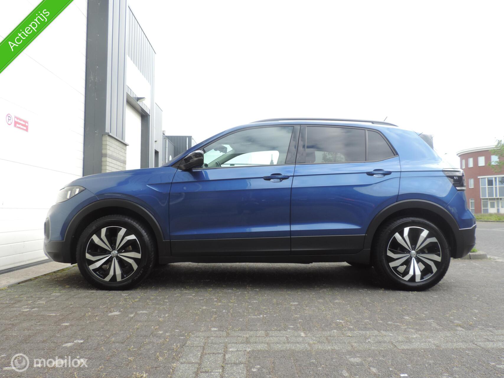 Foto van Volkswagen T-cross