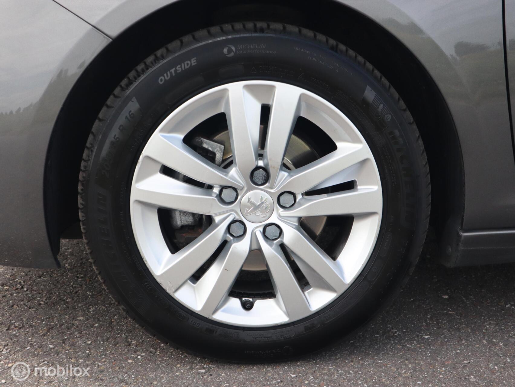 Foto van Peugeot 308 SW