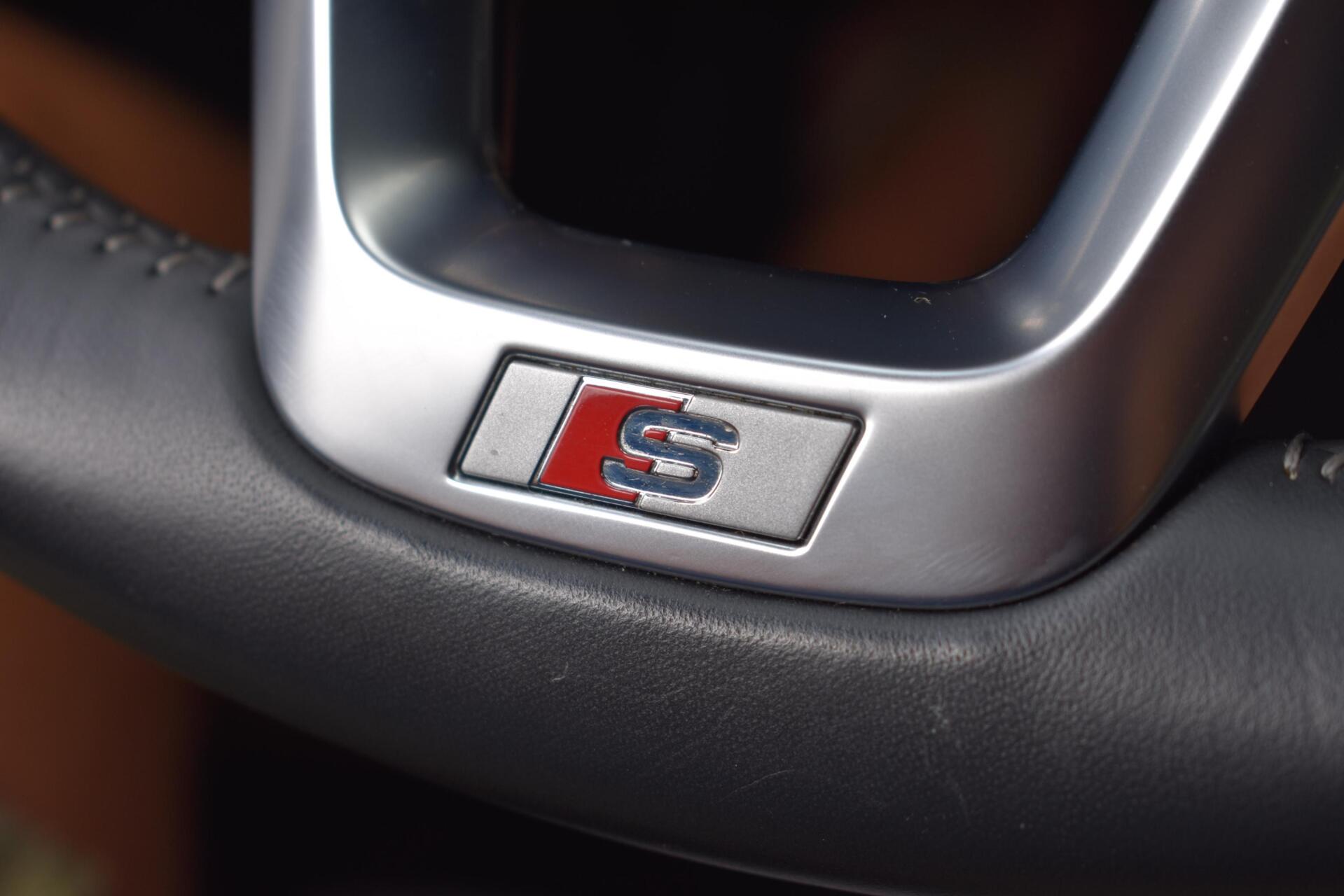 Foto van Audi Q5 55 TFSI E