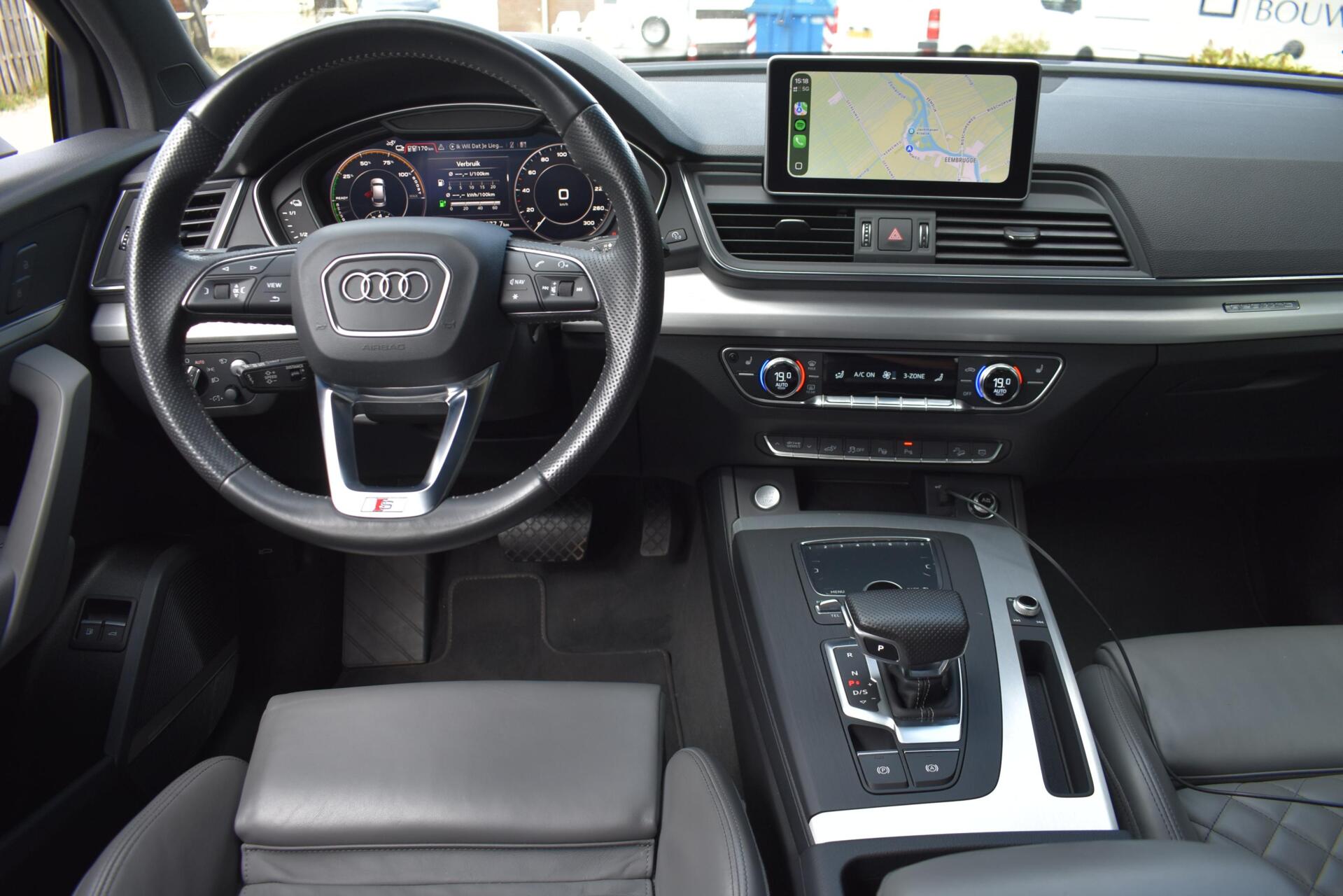 Foto van Audi Q5 55 TFSI E