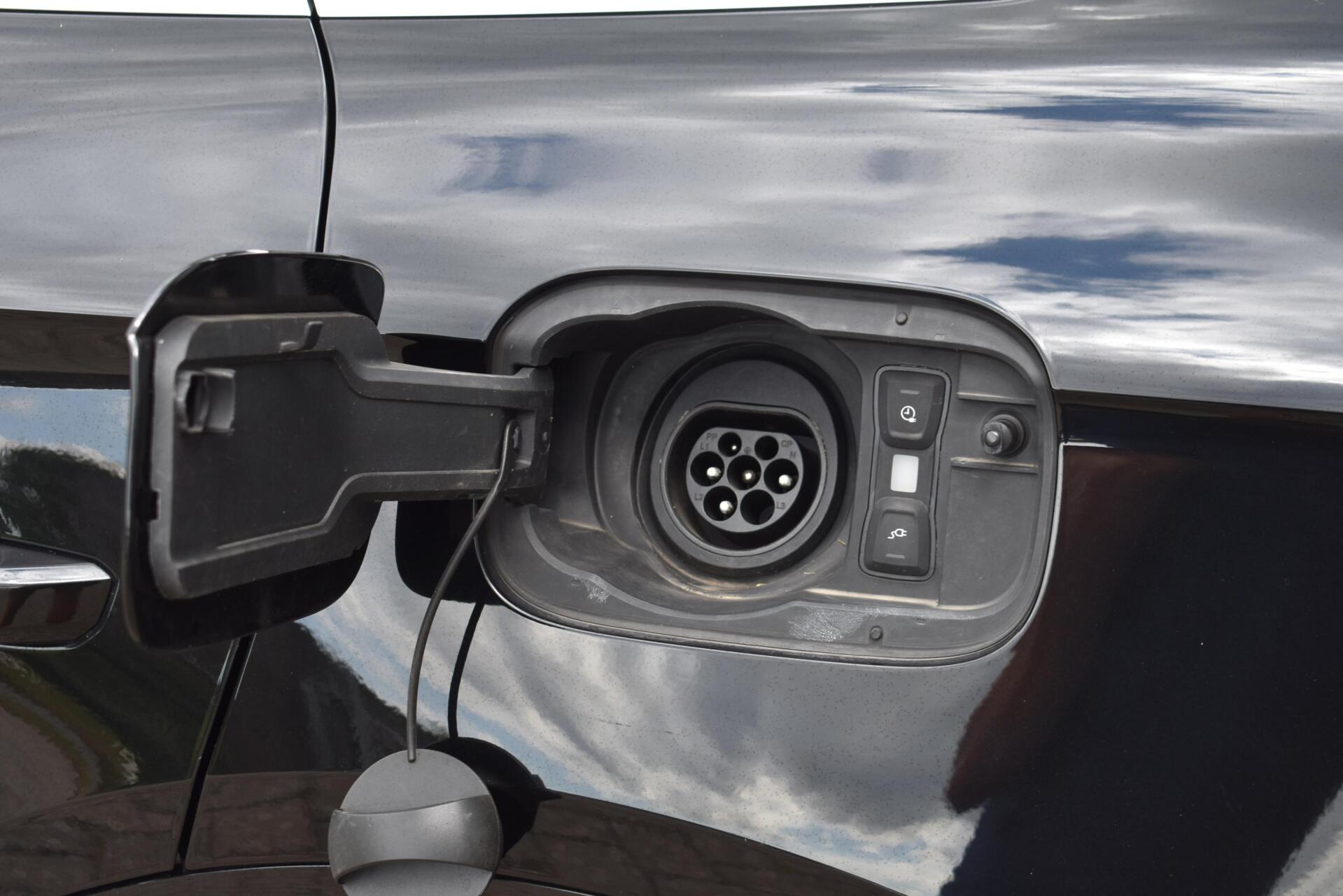 Foto van Audi Q5 55 TFSI E