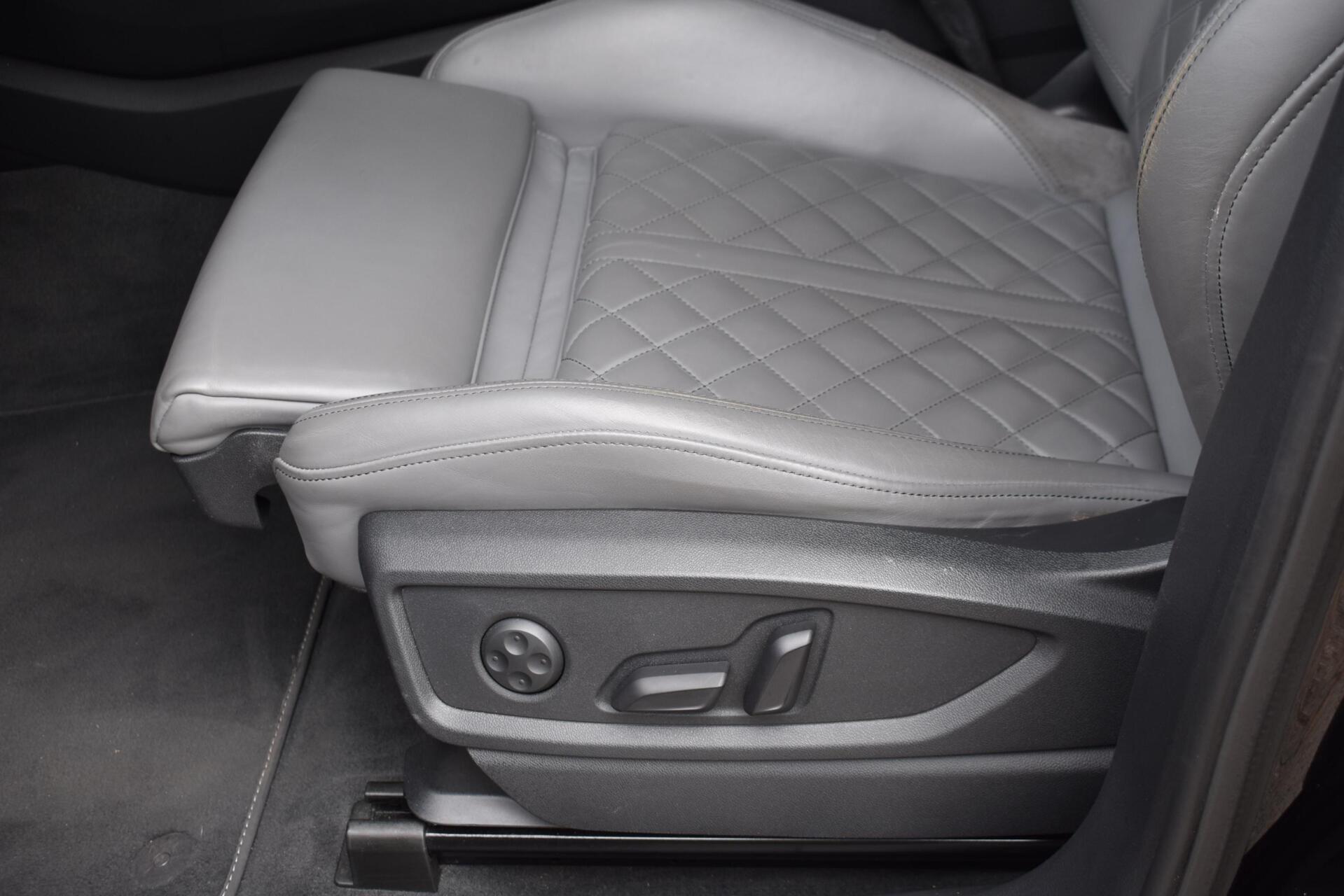 Foto van Audi Q5 55 TFSI E