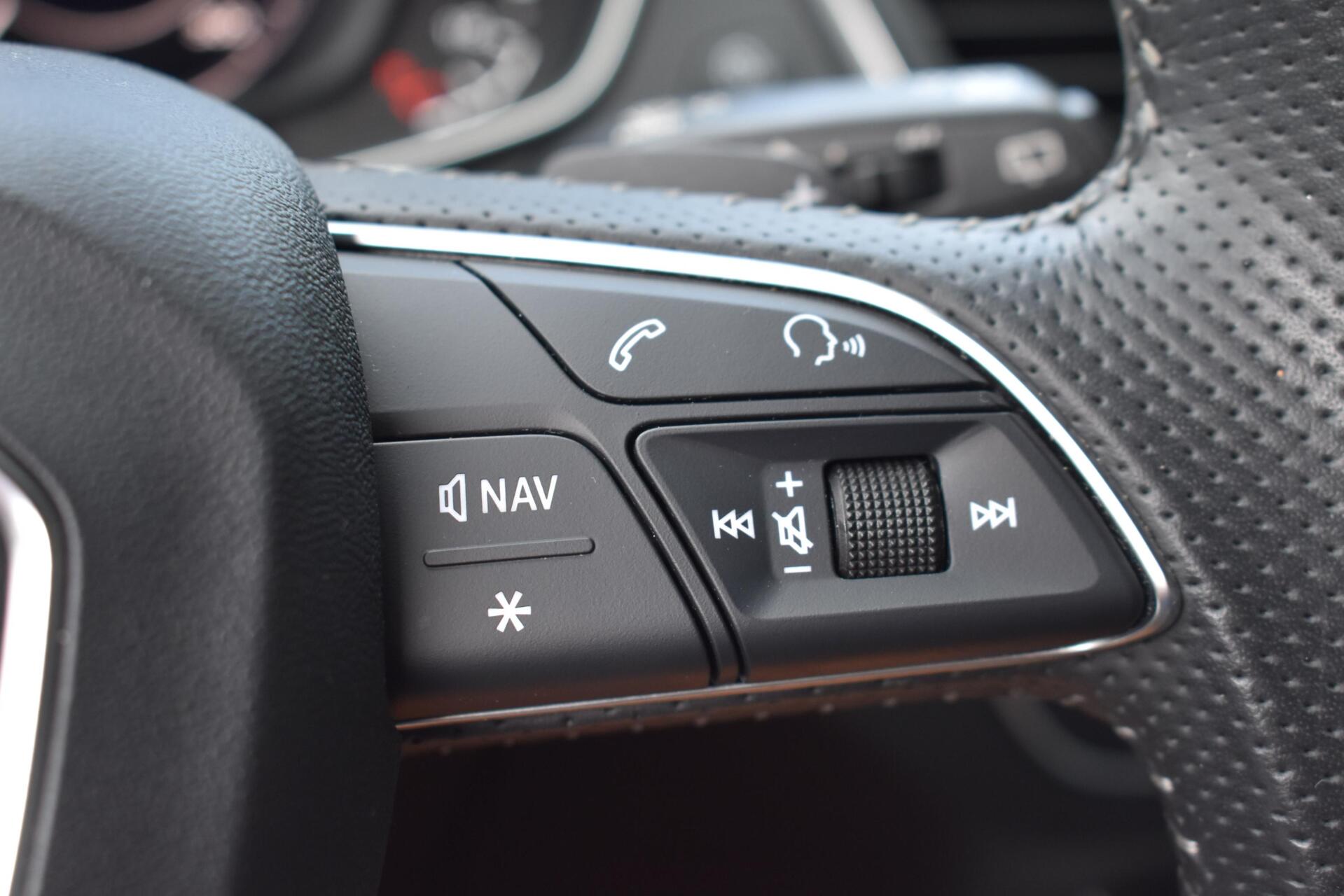 Foto van Audi Q5 55 TFSI E