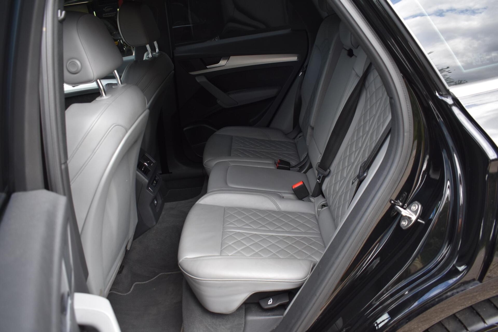 Foto van Audi Q5 55 TFSI E